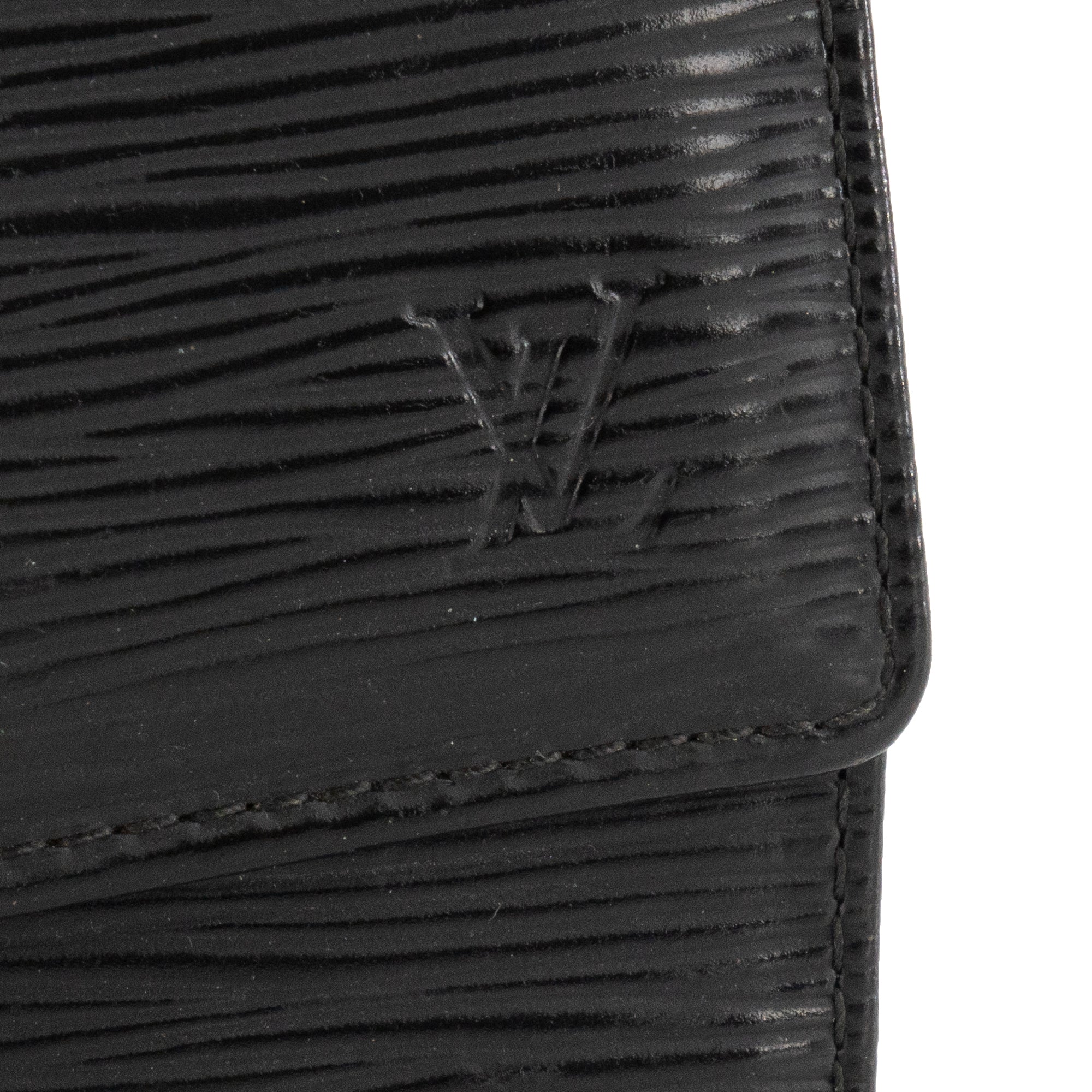 LOUIS VUITTON - Pochette 6 Clés Louis Vuitton en cuir épi noir vintage