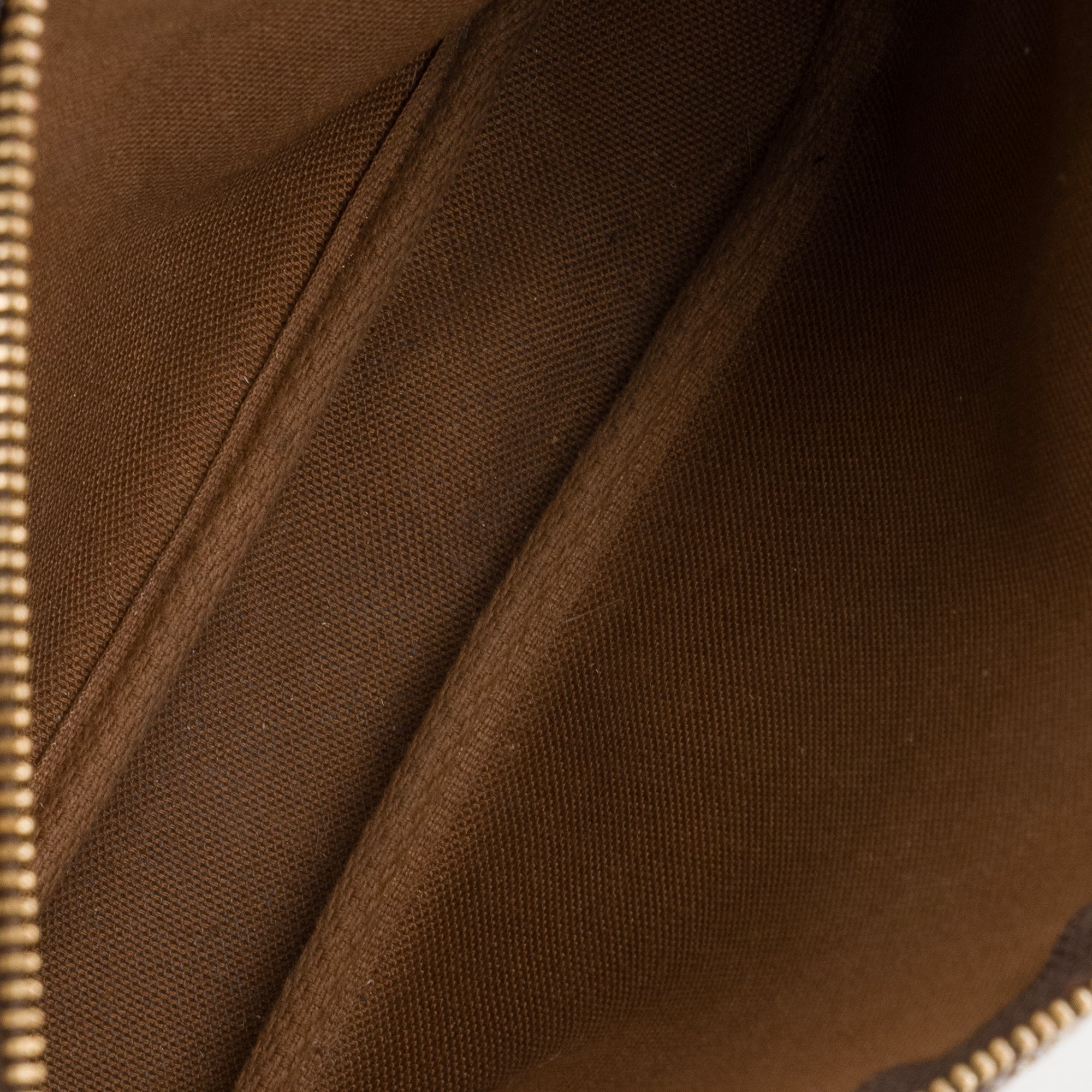 LOUIS VUITTON - Pochette Accessoire Louis Vuitton en toile enduite monogrammée