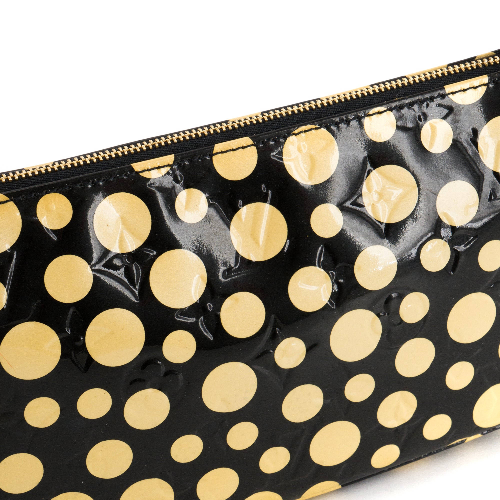 LOUIS VUITTON - Pochette Accessoire NM Louis Vuitton x Yayoi Kusama en cuir verni noir et jaune édition limitée