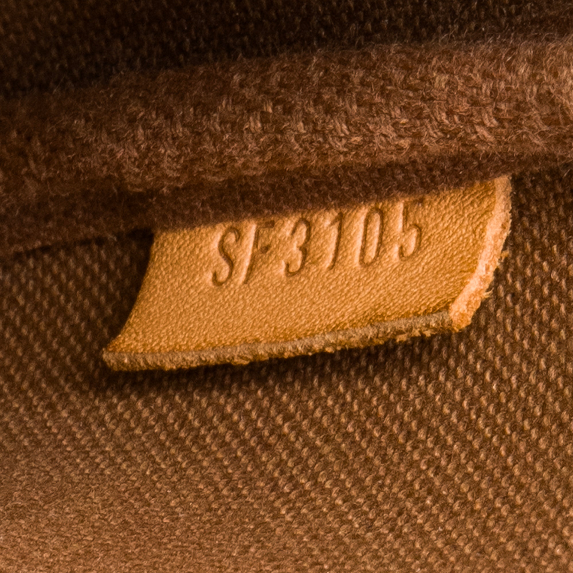 LOUIS VUITTON - Pochette Accessoires Mini Louis Vuitton en toile enduite monogrammée édition limitée