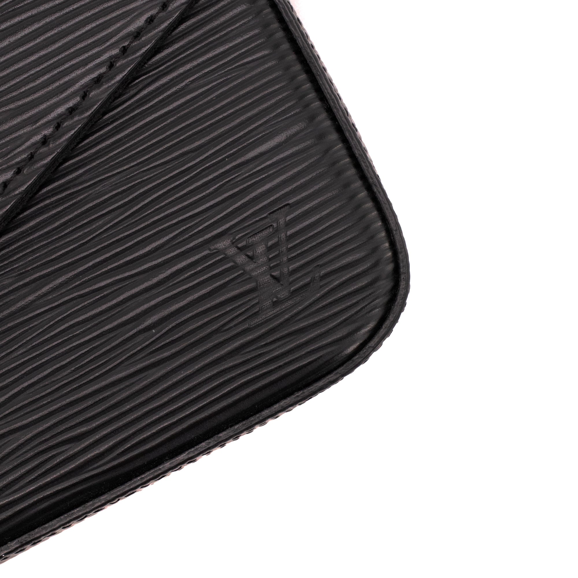 LOUIS VUITTON - Sac à bandoulière Pochette Félicie Louis Vuitton en cuir épi noir