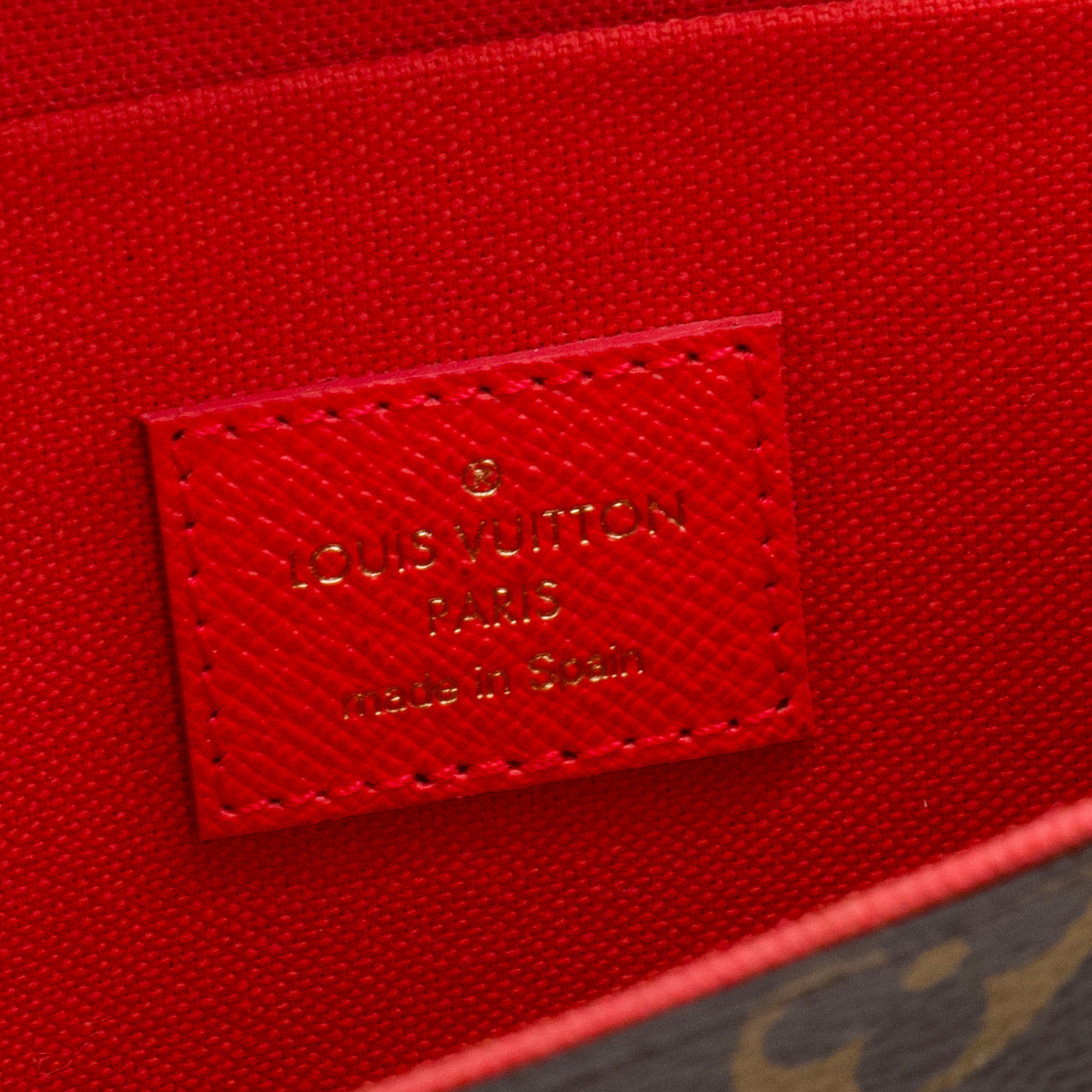 LOUIS VUITTON - Pochette Félicie Vivienne Louis Vuitton en toile enduite monogrammée édition limitée