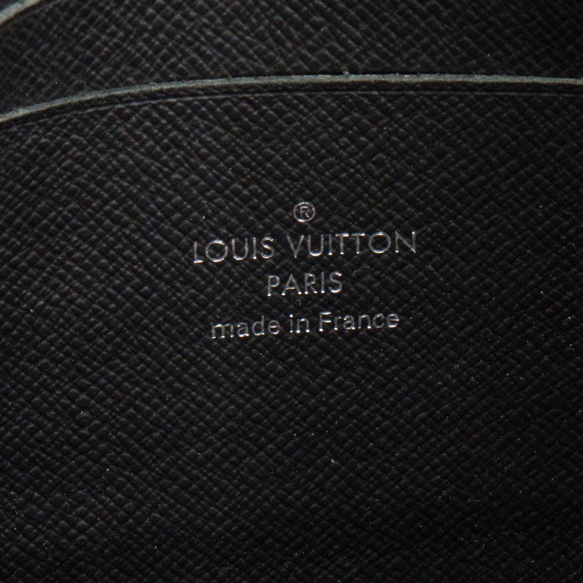 LOUIS VUITTON - Pochette Logo Story Louis Vuitton en toile enduite monogrammée