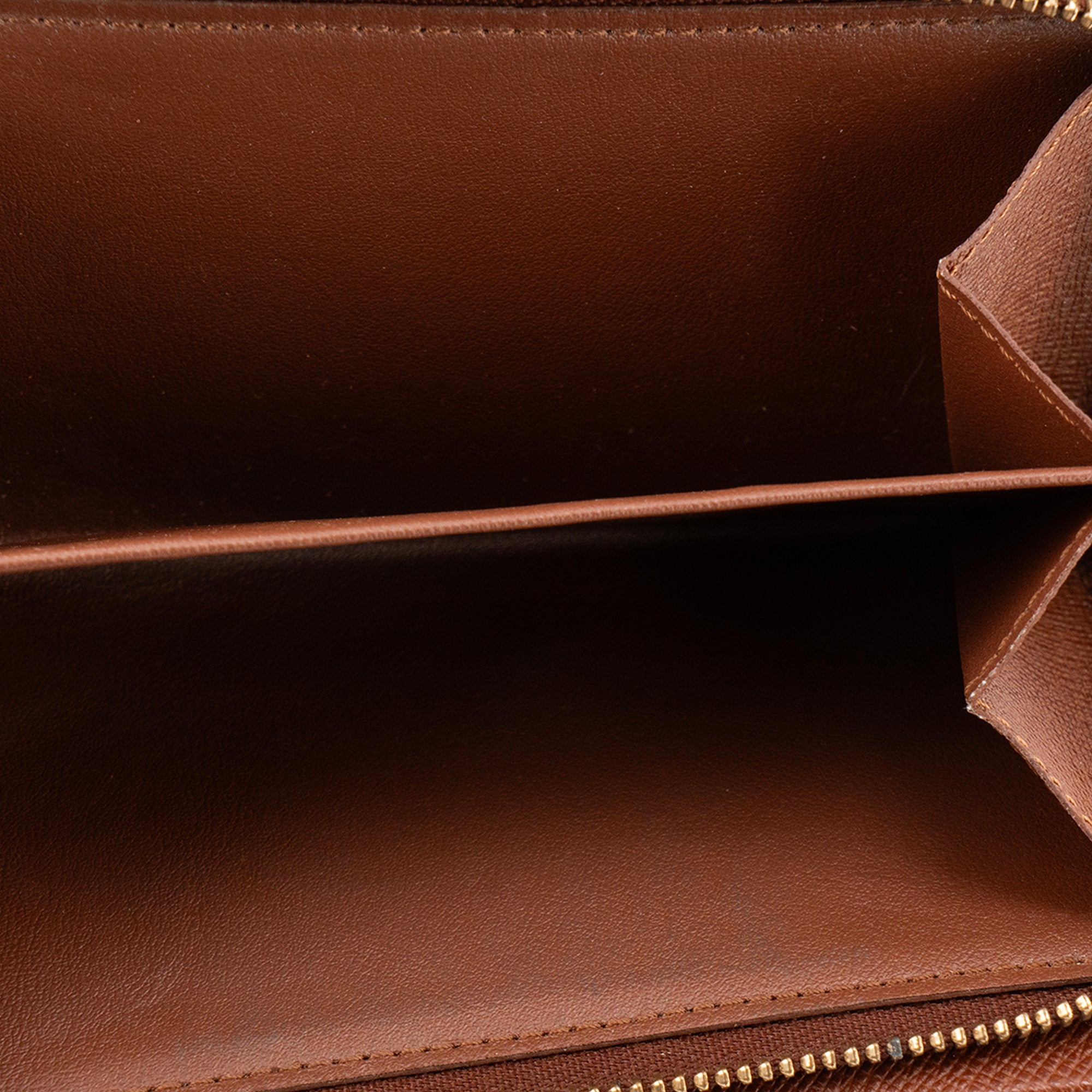 LOUIS VUITTON - Porte-monnaie Trésor Louis Vuitton en toile enduite monogrammée vintage