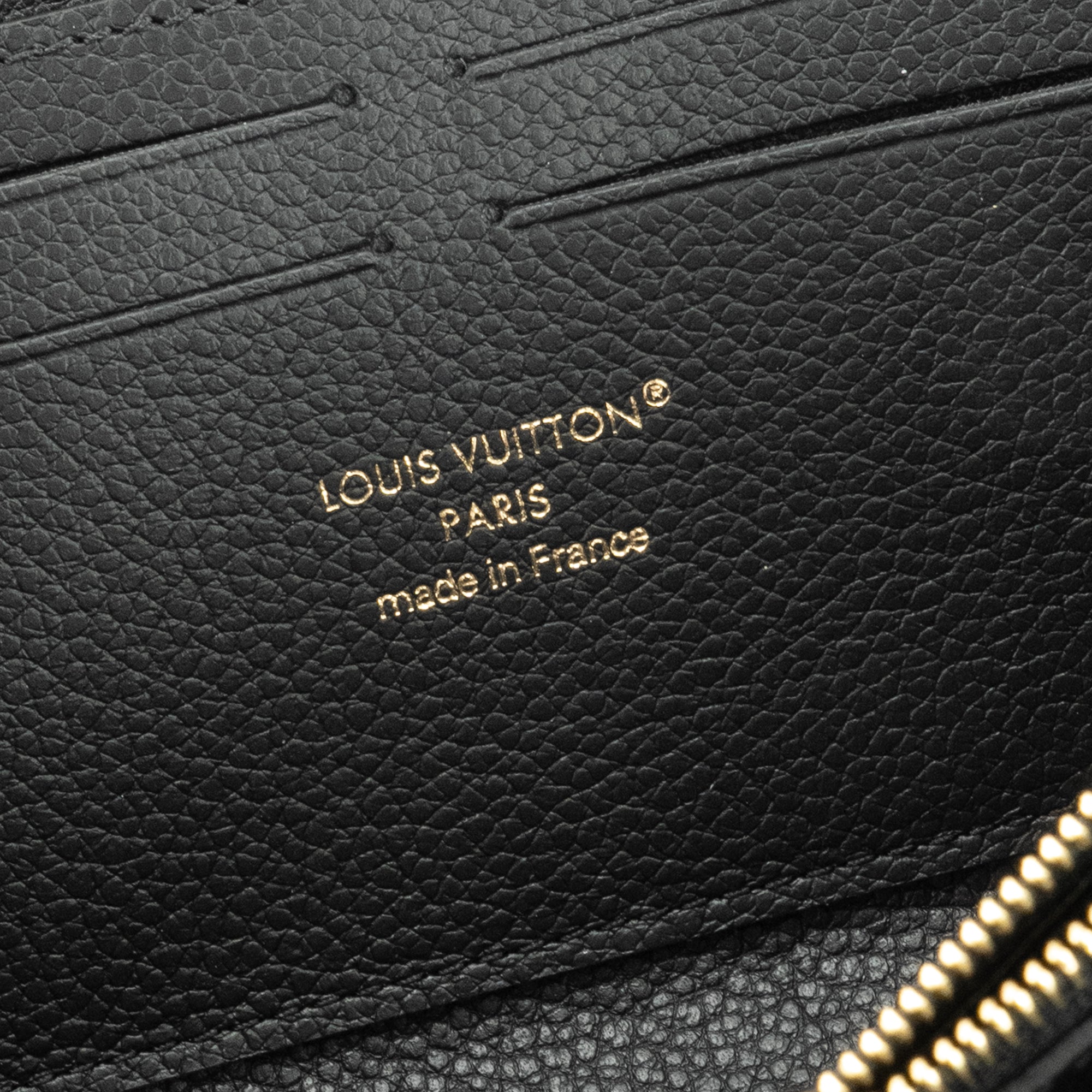 LOUIS VUITTON - Portefeuille Clémence Louis Vuitton en cuir empreinte monogram noir