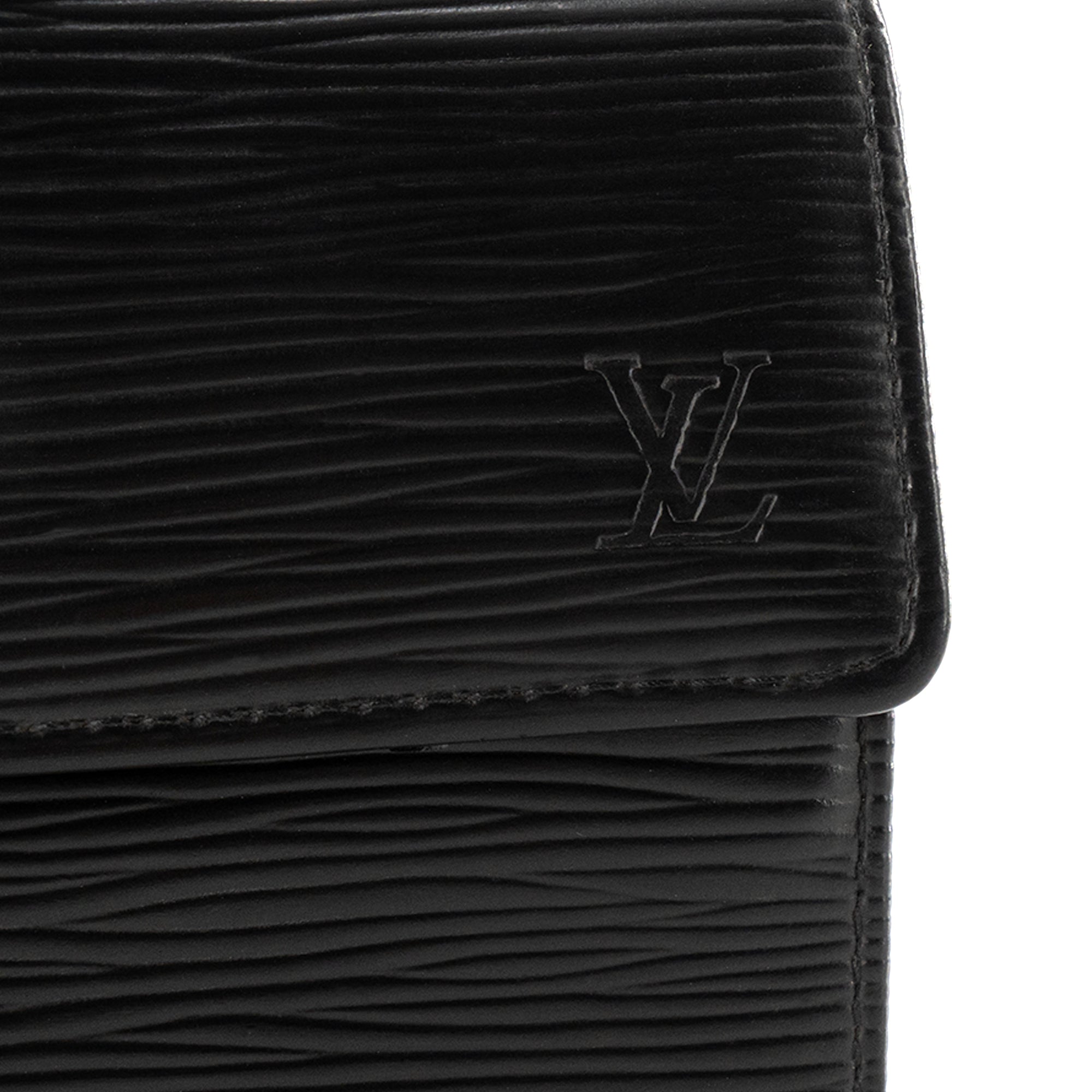 LOUIS VUITTON - Portefeuille Sarah Louis Vuitton en cuir épi noir vintage
