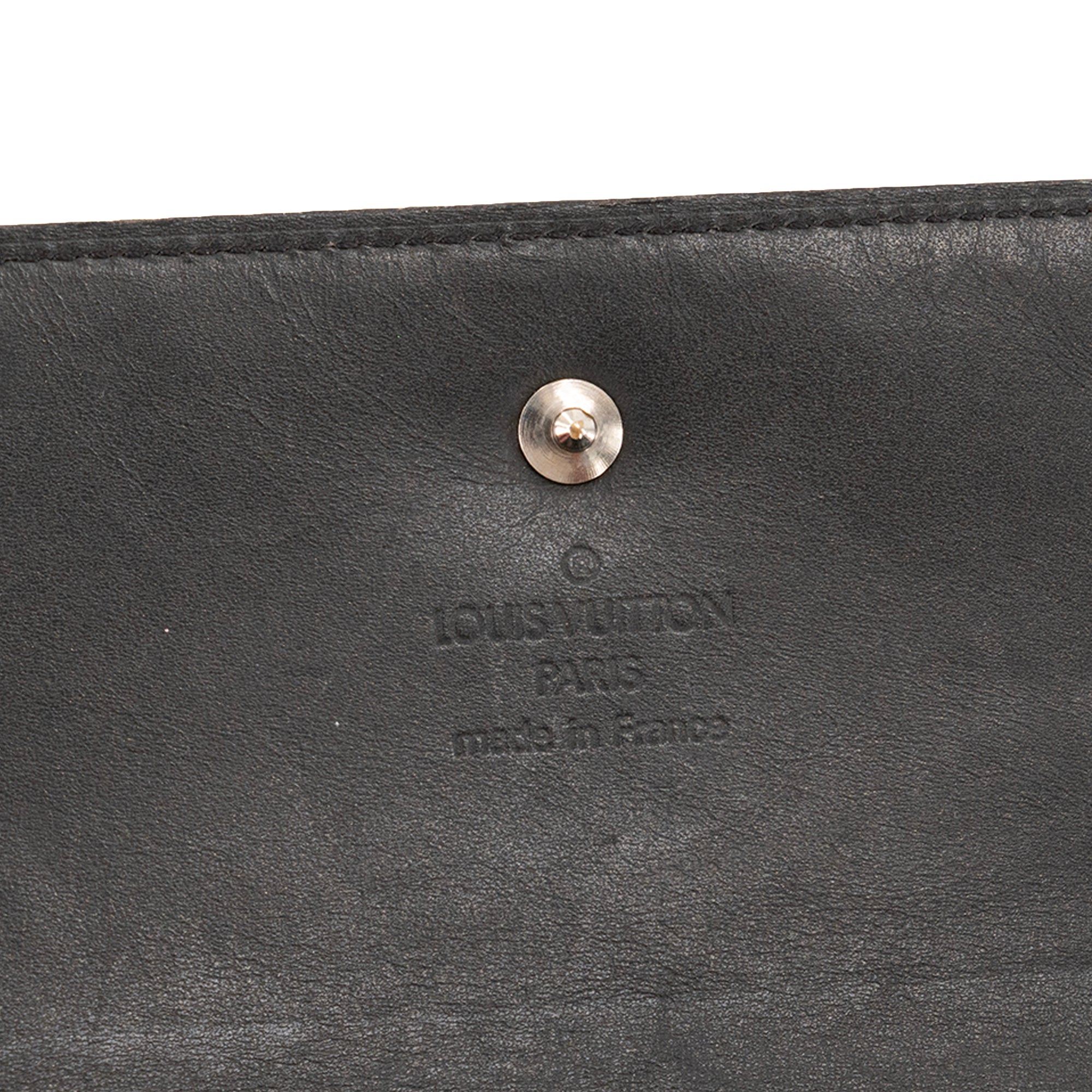 LOUIS VUITTON - Silver Iridescent Embossed Patent Leather Wallet