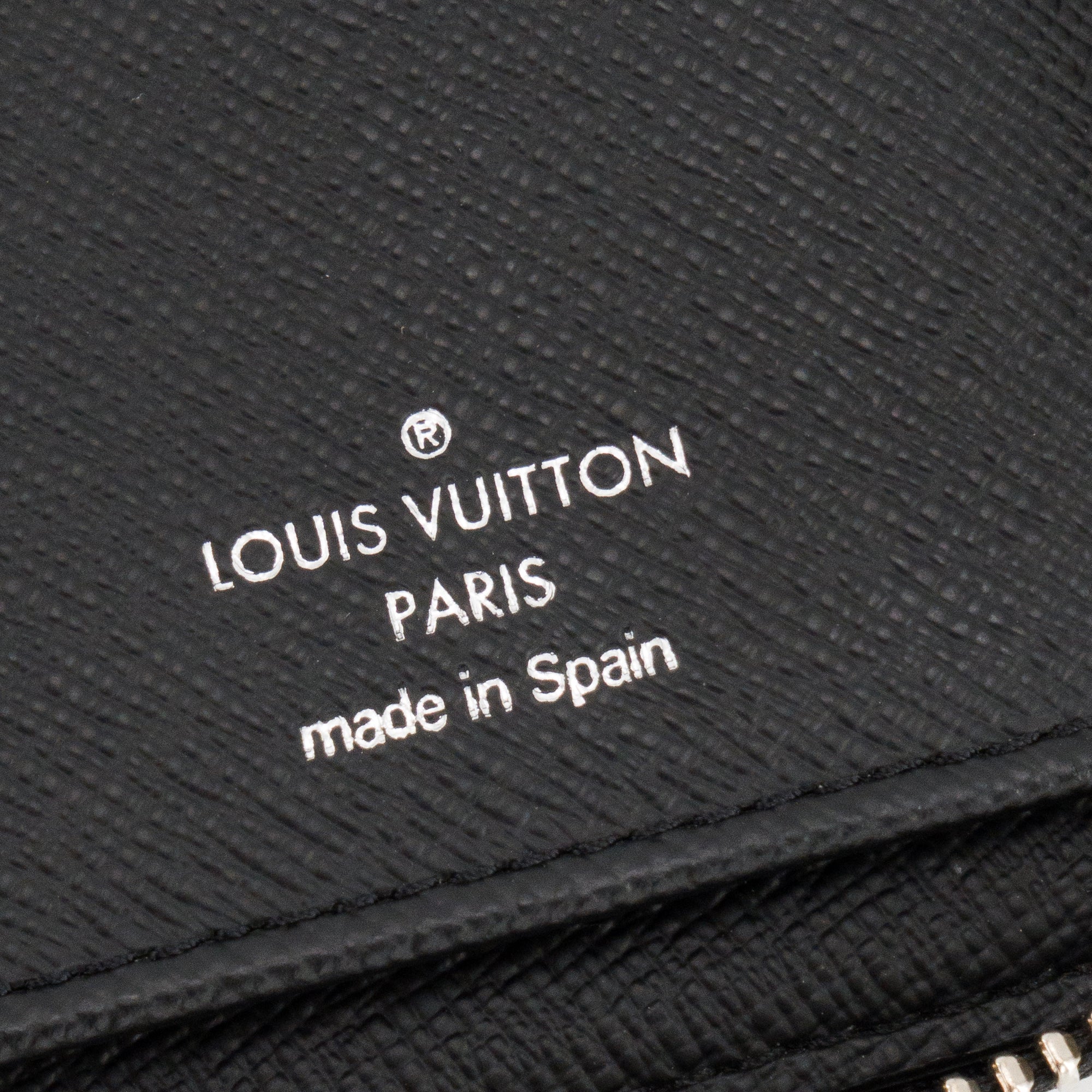 LOUIS VUITTON - Portefeuille Zippy Vertical Louis Vuitton en toile enduite damier graphite