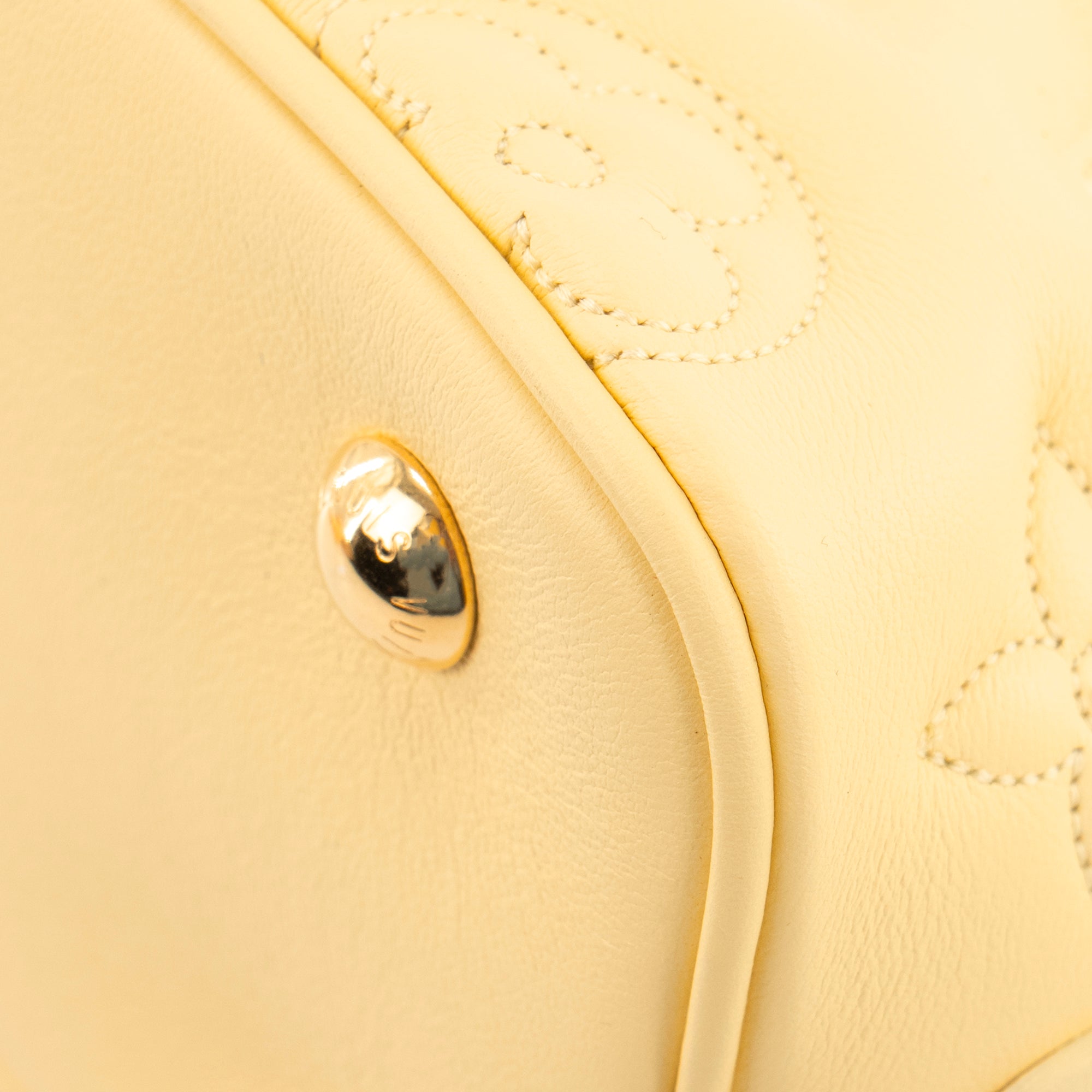 LOUIS VUITTON - Sac à bandoulière Alma BB Bubblegram Louis Vuitton en cuir jaune