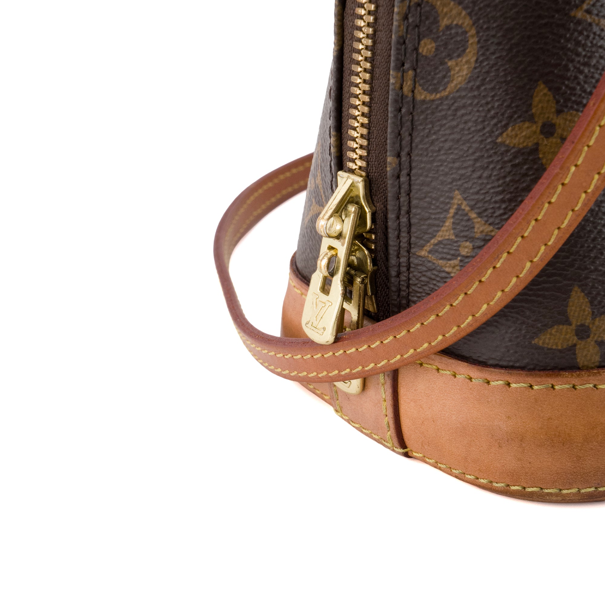 LOUIS VUITTON - Sac à bandoulière Alma BB Louis Vuitton en toile enduite monogrammée