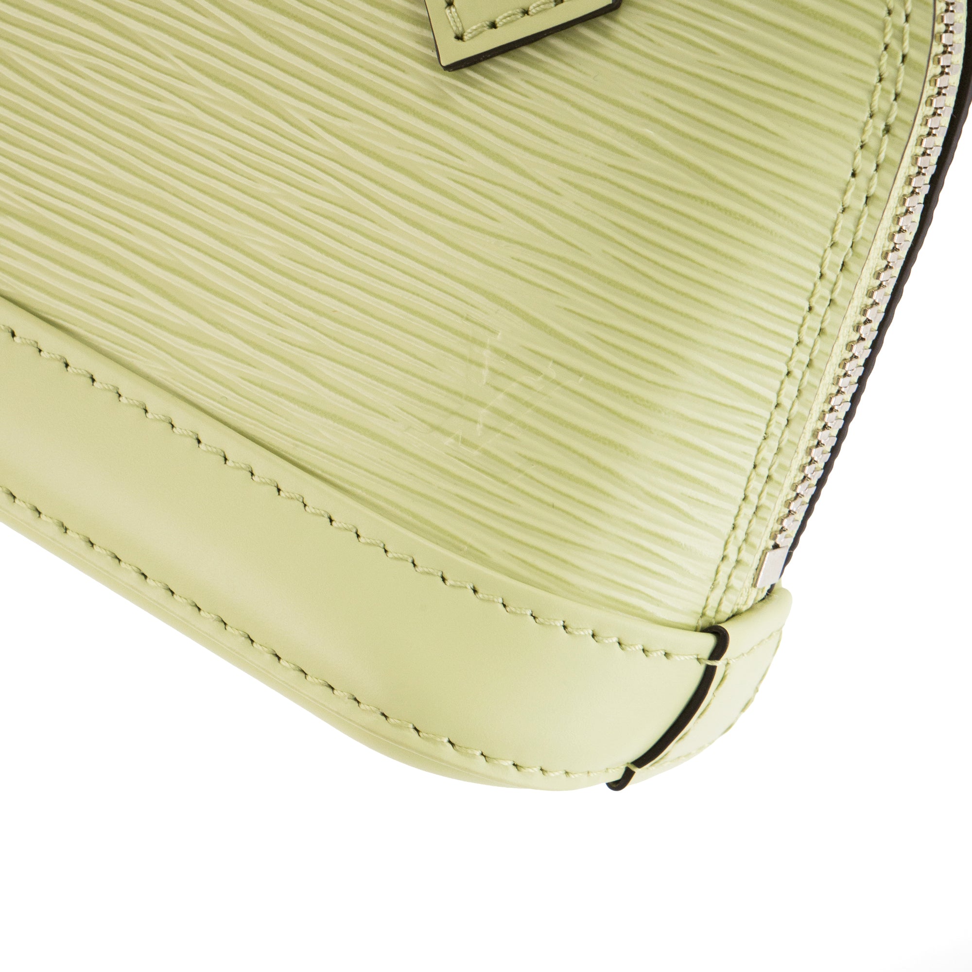 LOUIS VUITTON - Sac à bandoulière Alma nano Louis Vuitton en cuir épi vert pastel