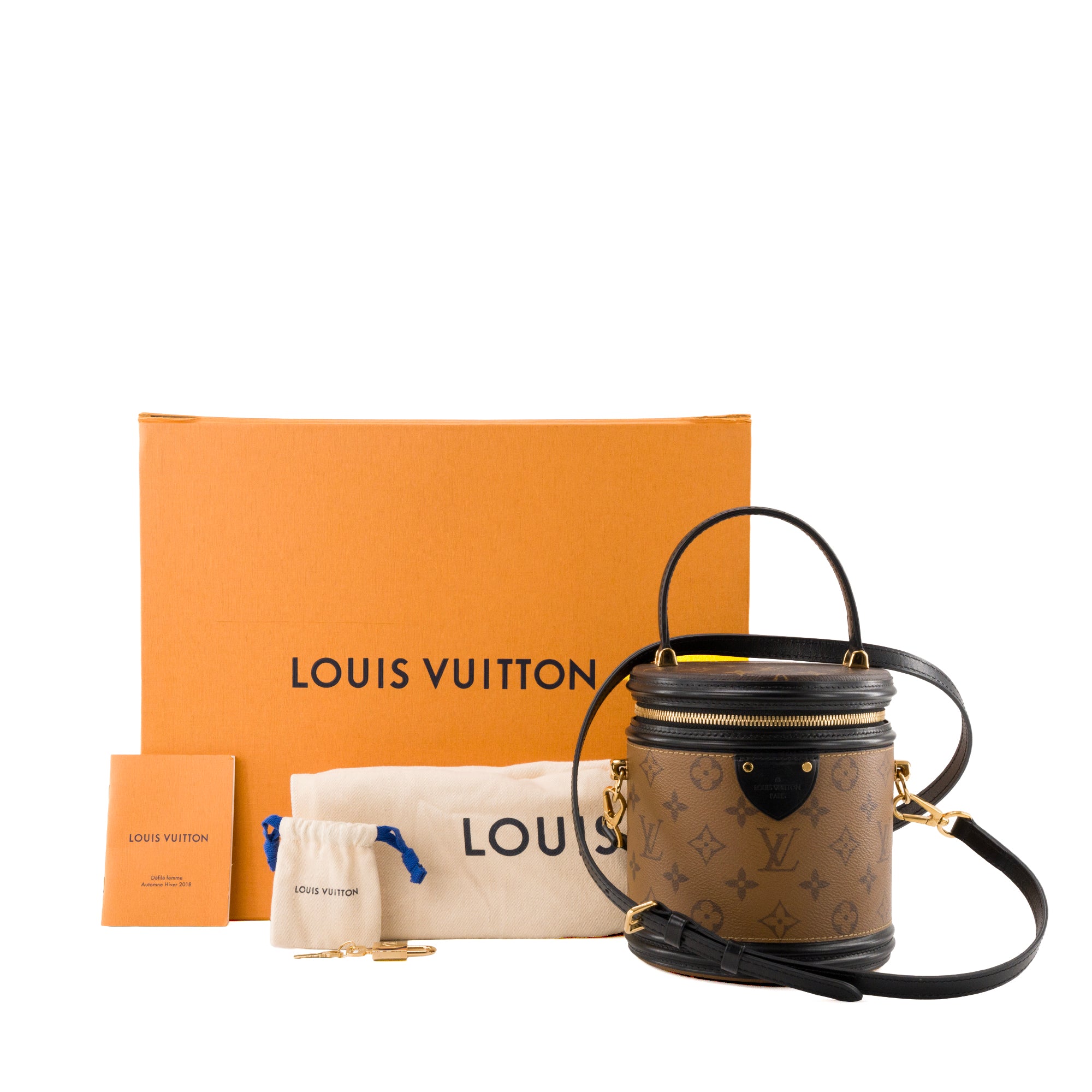 LOUIS VUITTON - Sac à bandoulière Cannes Louis Vuitton en toile enduite monogrammée