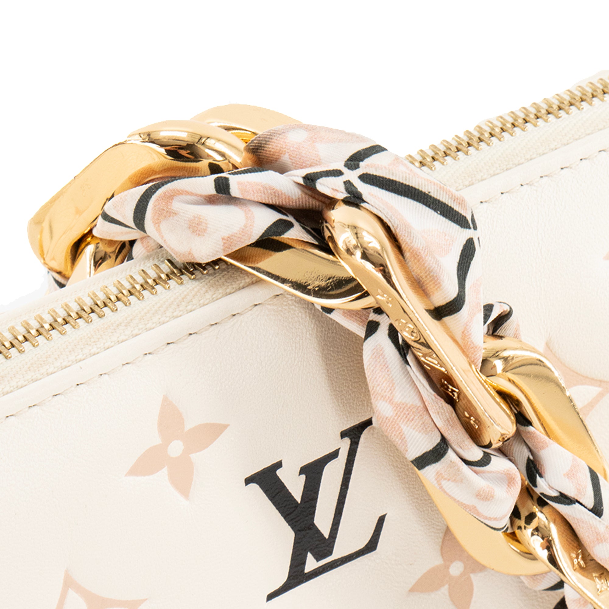 LOUIS VUITTON - Sac à bandoulière Coussin PM Louis Vuitton en cuir beige édition limitée