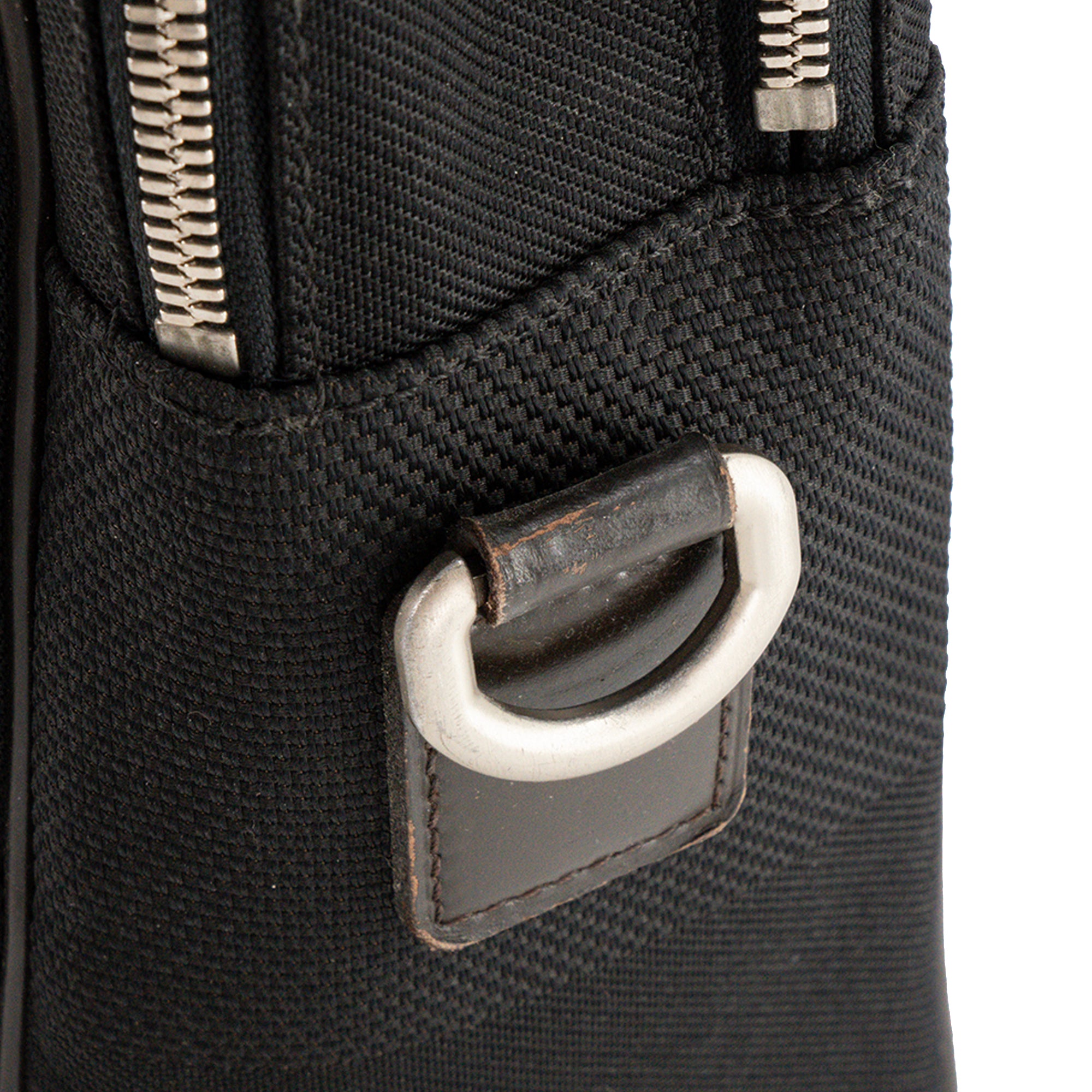 LOUIS VUITTON - Sac à bandoulière Damier Géant Louis Vuitton en toile noire