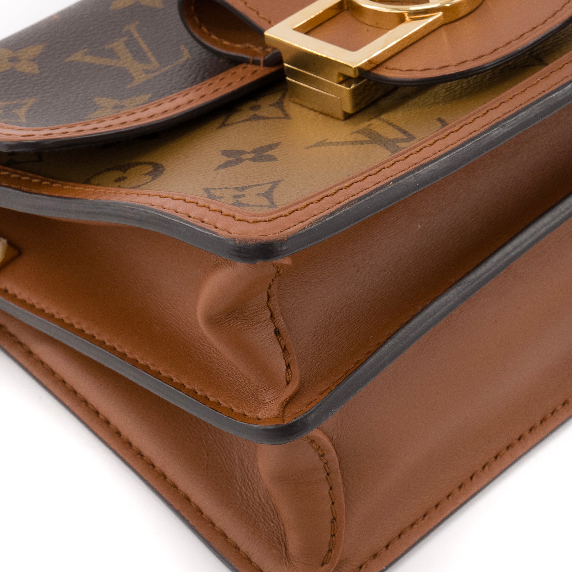 LOUIS VUITTON - Sac à bandoulière Dauphine Mini Louis Vuitton en toile enduite monogrammée