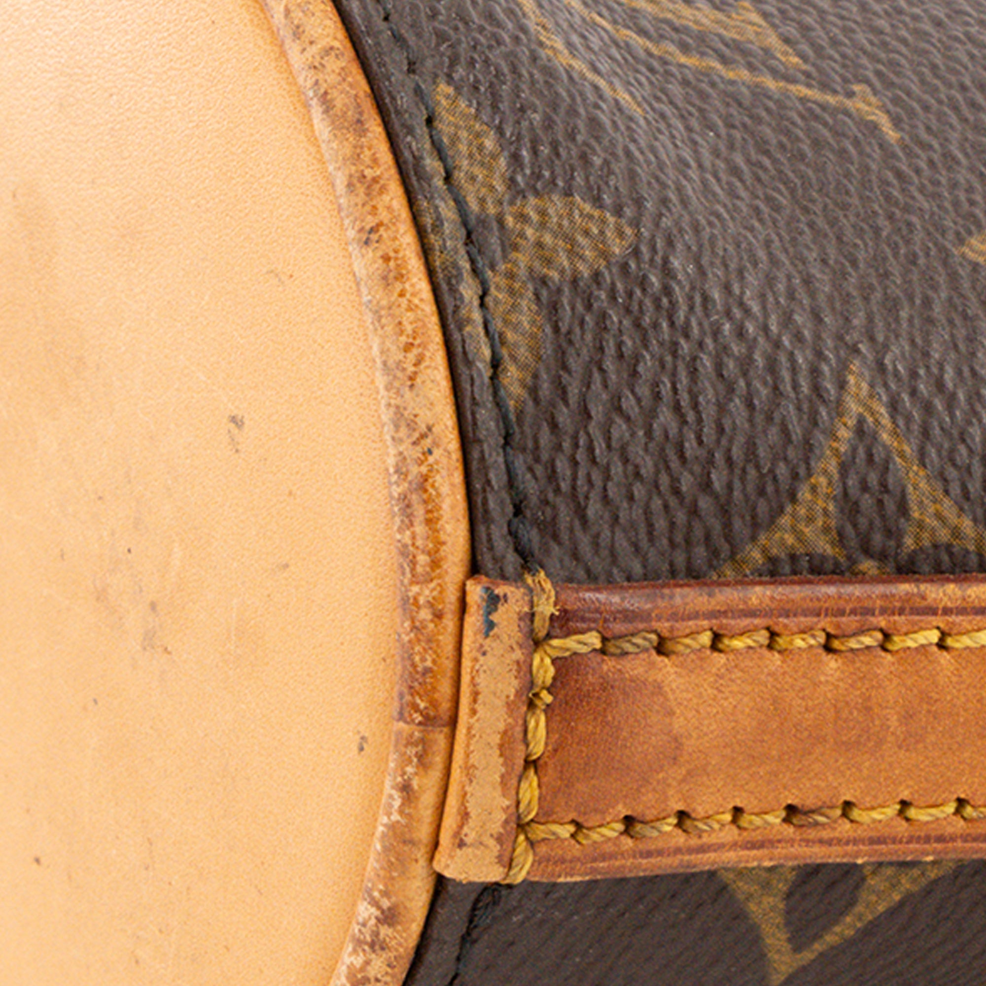 LOUIS VUITTON - Sac à bandoulière Drouot Louis Vuitton en toile enduite monogrammée vintage