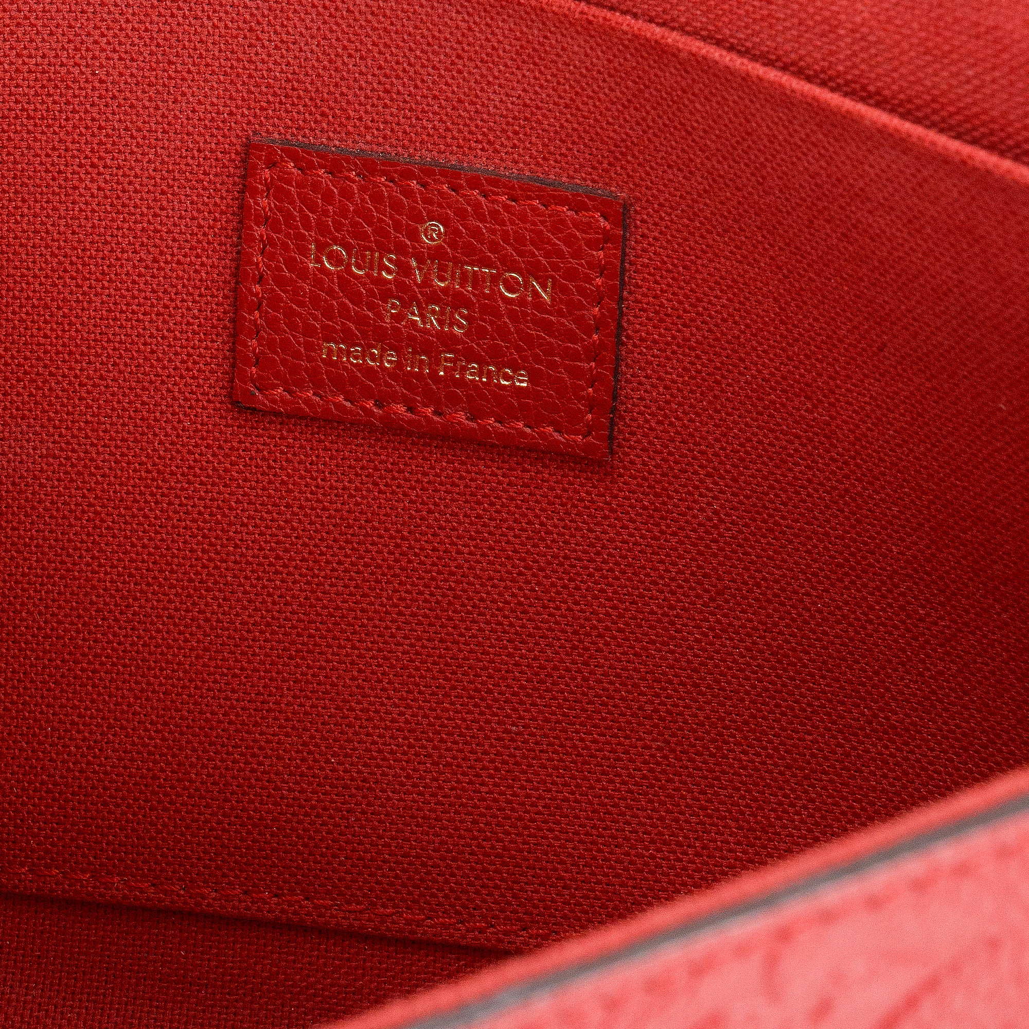 LOUIS VUITTON - Sac à bandoulière Félicie Louis Vuitton en cuir empreinte rouge