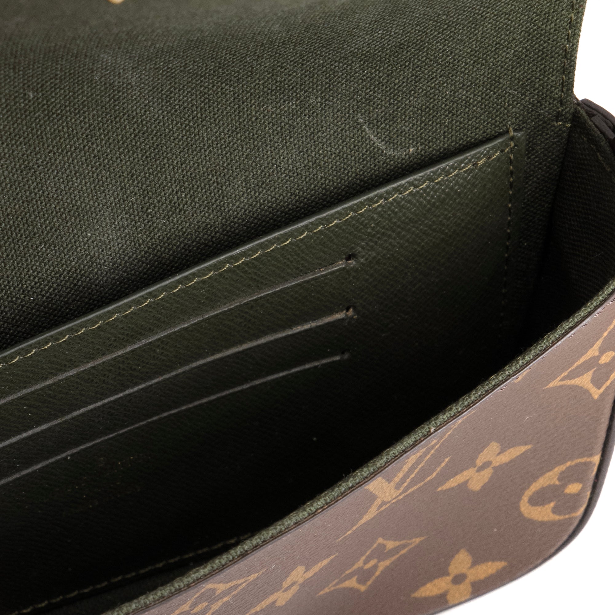 LOUIS VUITTON - Sac à bandoulière Félicie Strap & Go Louis Vuitton en toile enduite monogrammée