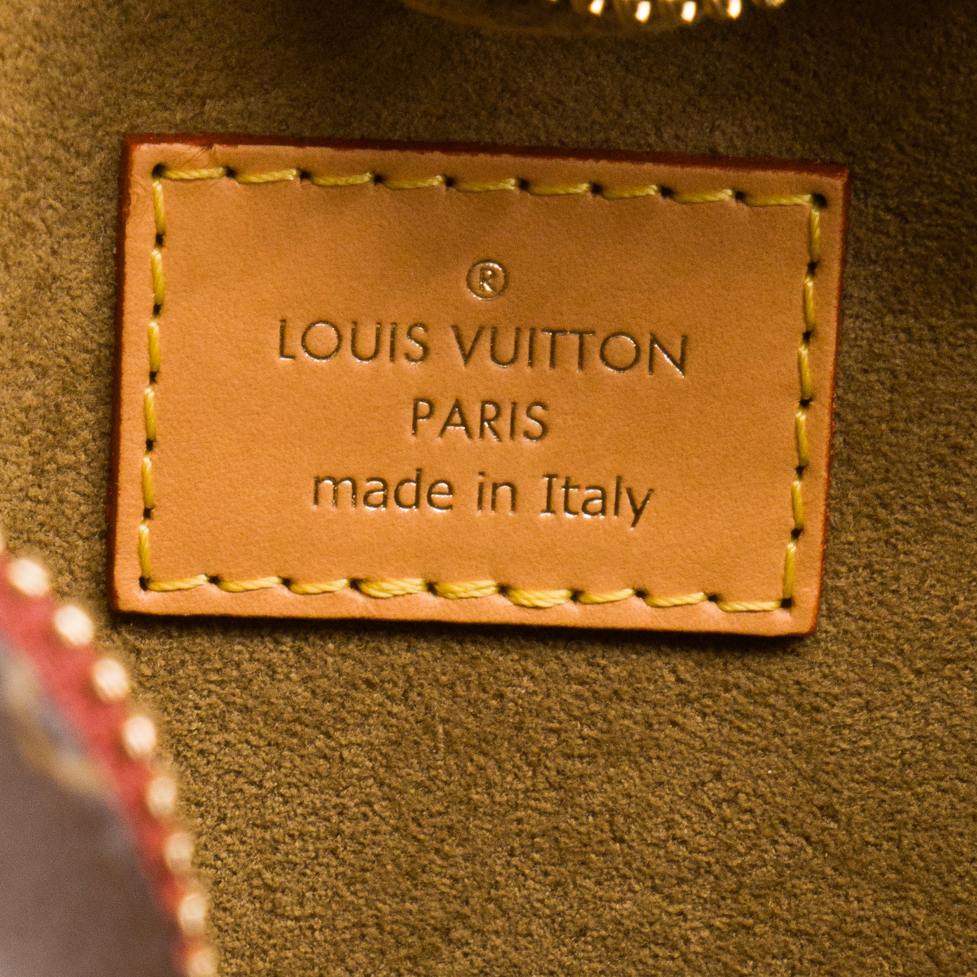 LOUIS VUITTON - Sac à bandoulière Game On Heart Louis Vuitton en toile monogrammée marron