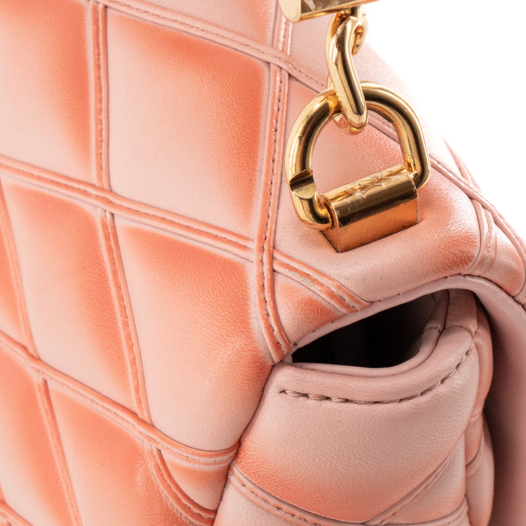 LOUIS VUITTON - Sac à bandoulière GO-14 MM Louis Vuitton en cuir rose corail
