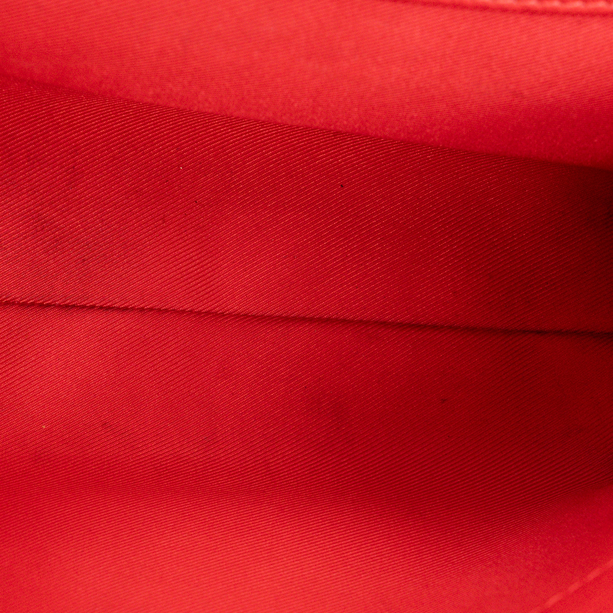 LOUIS VUITTON - Sac à bandoulière Lockme II BB Louis Vuitton en cuir grainé rouge