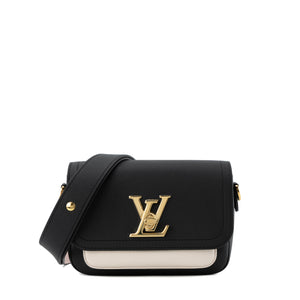 LOUIS VUITTON - Sac à bandoulière Lockme Tender Louis Vuitton en cuir grainé noir