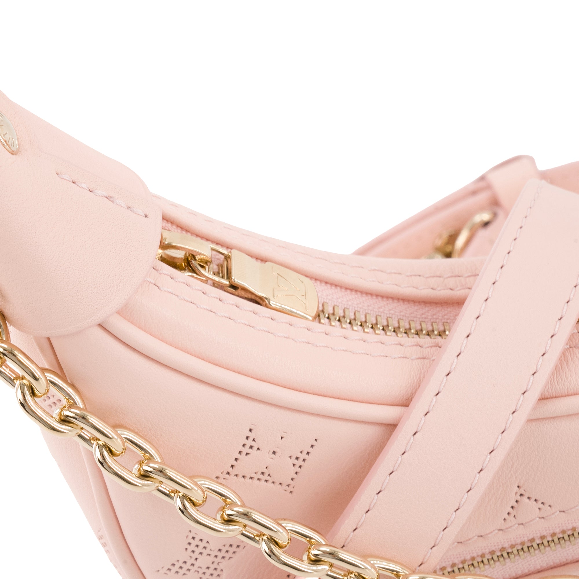 LOUIS VUITTON - Sac à bandoulière Loop Louis Vuitton en cuir perforé monogrammé rose