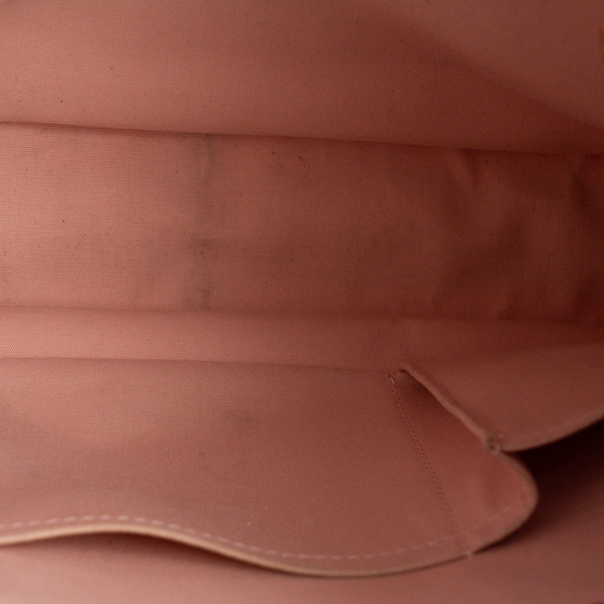 LOUIS VUITTON - Sac à bandoulière Mary Kate Louis Vuitton en toile monogrammée bordeaux