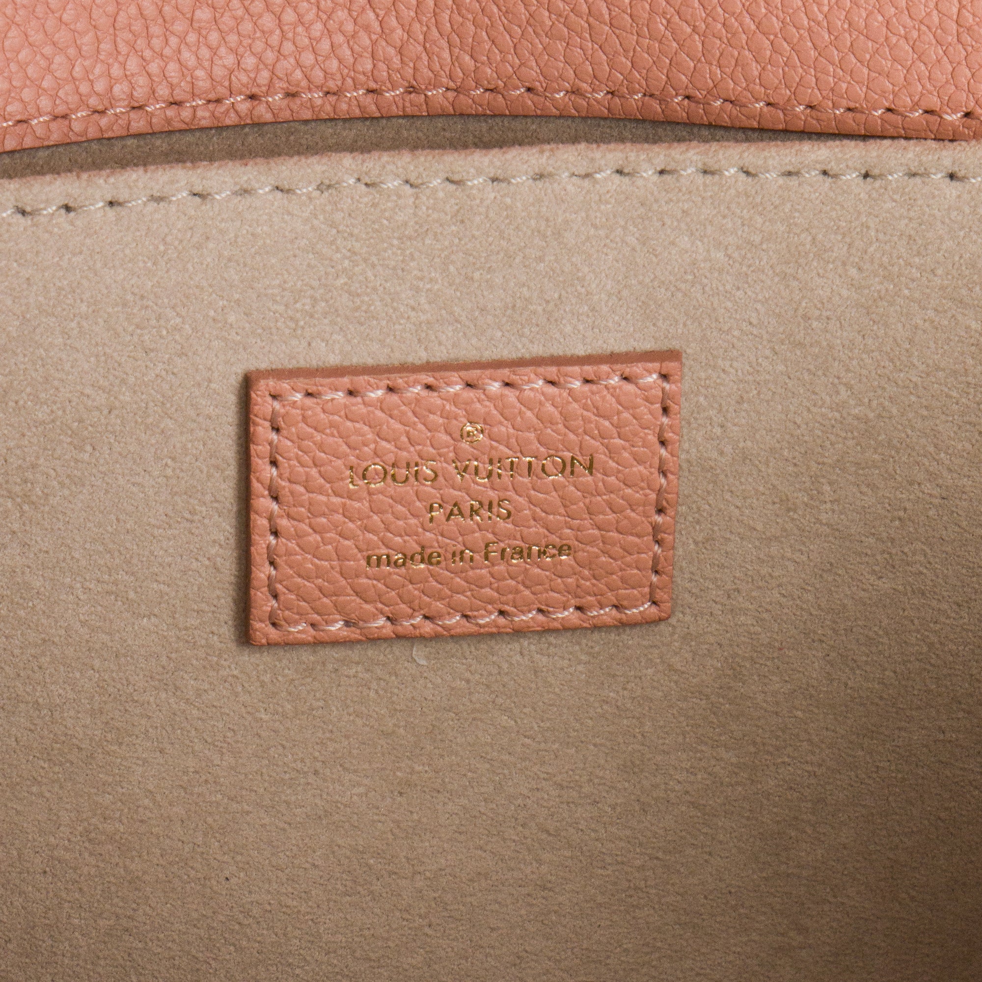 LOUIS VUITTON - Sac à bandoulière Métis Louis Vuitton en cuir embossé monogrammé rose