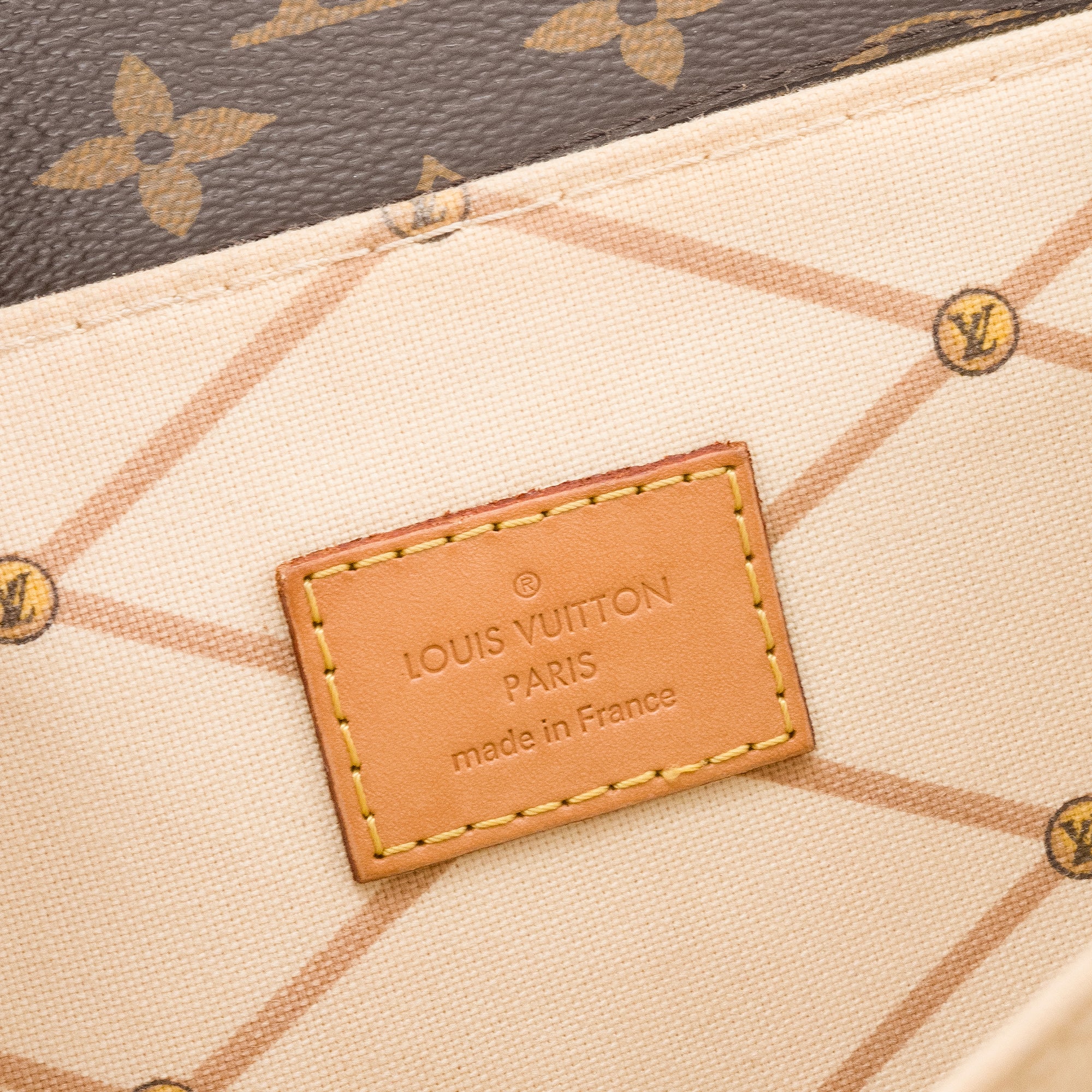 LOUIS VUITTON - Sac à bandoulière Métis Louis Vuitton en toile enduite monogrammée édition limitée Trunk