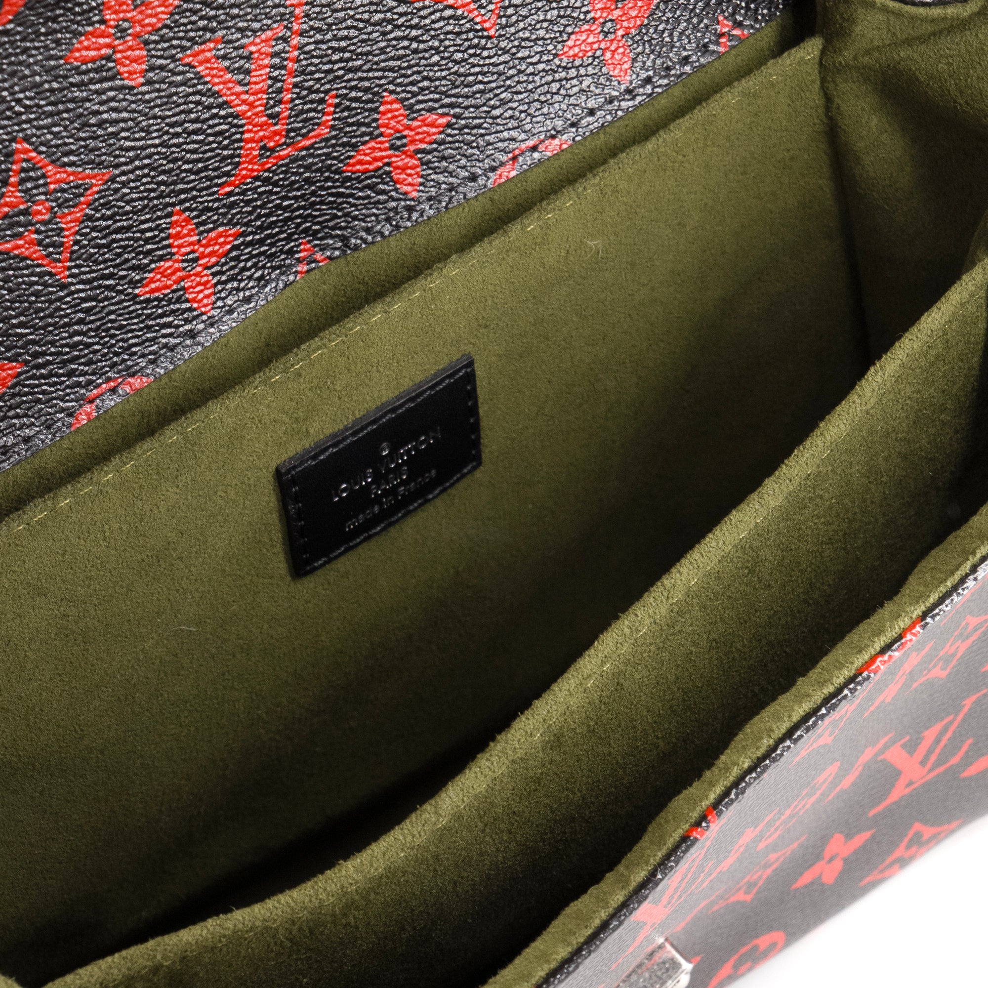 LOUIS VUITTON - Sac à bandoulière Métis Louis Vuitton en toile enduite monogrammée noire et rouge édition limitée Infrarouge