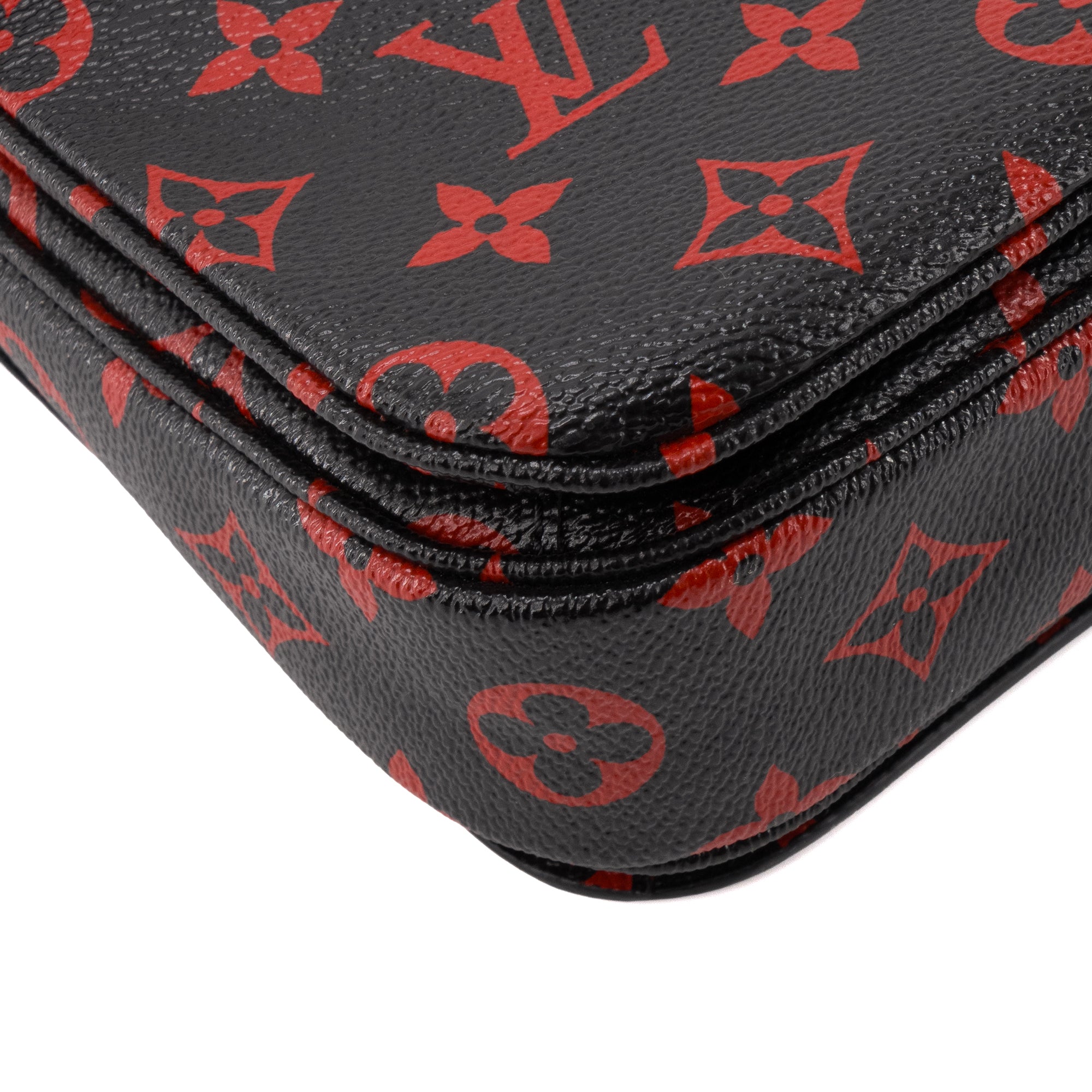 LOUIS VUITTON - Sac à bandoulière Métis Louis Vuitton en toile enduite monogrammée noire et rouge édition limitée Infrarouge