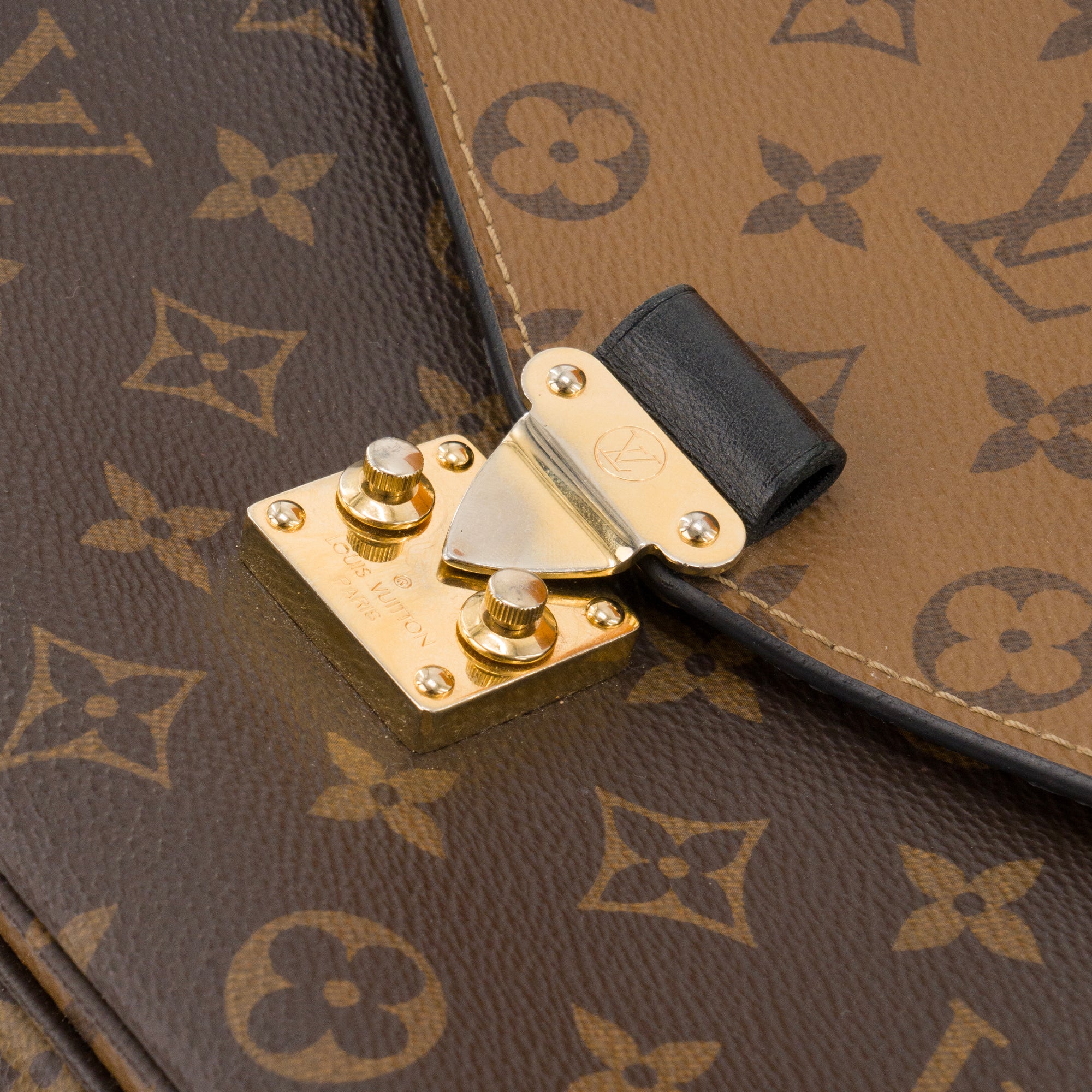 LOUIS VUITTON - Sac à bandoulière Métis Louis Vuitton en toile enduite monogrammée reverse