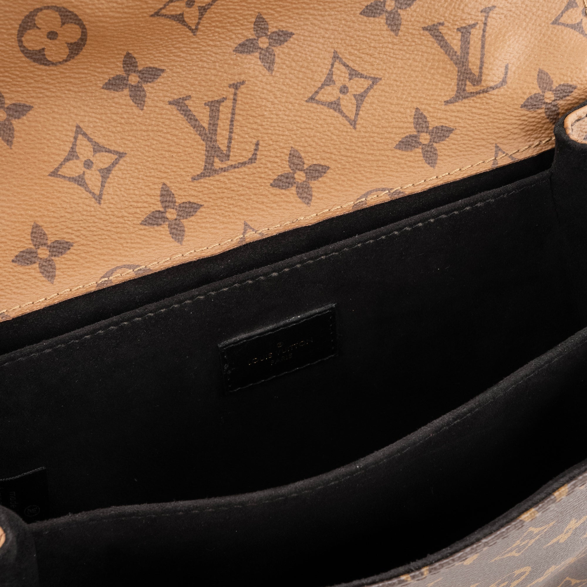 LOUIS VUITTON - Sac à bandoulière Metis Louis Vuitton en toile enduite monogrammée reverse