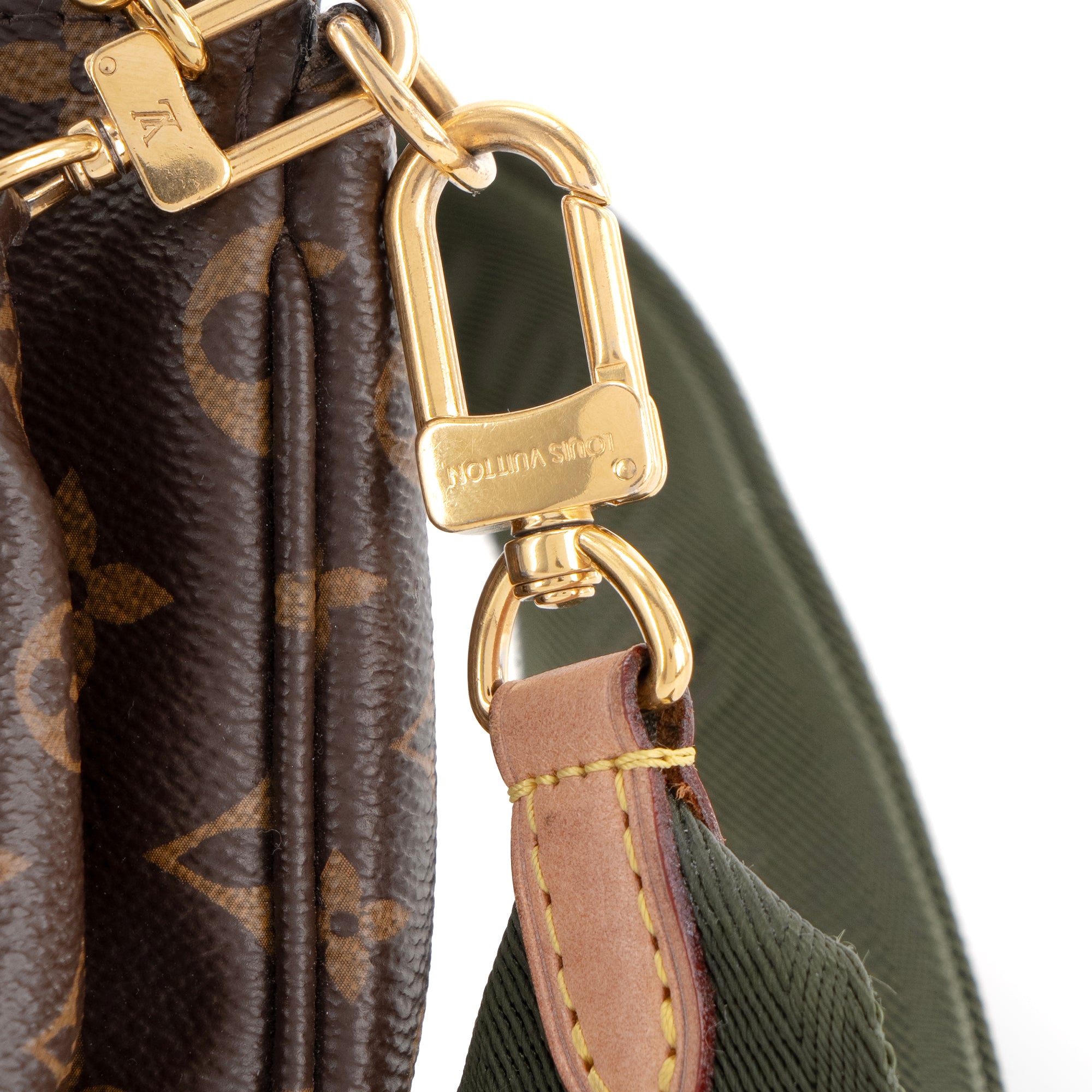 LOUIS VUITTON - Sac à bandoulière Multi Pochette Accessoires Louis Vuitton en toile enduite monogrammée
