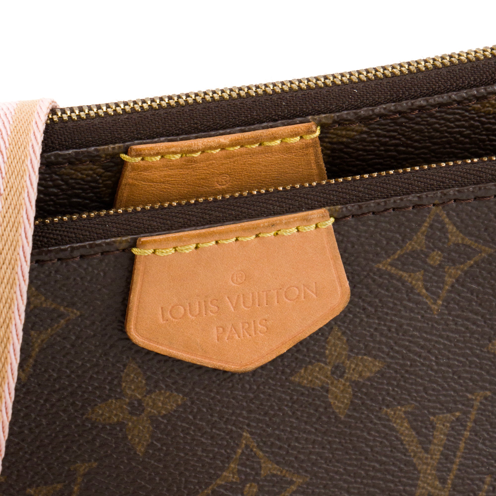 LOUIS VUITTON - Sac à bandoulière Multi Pochettes Accessoires Louis Vuitton en toile enduite monogrammée