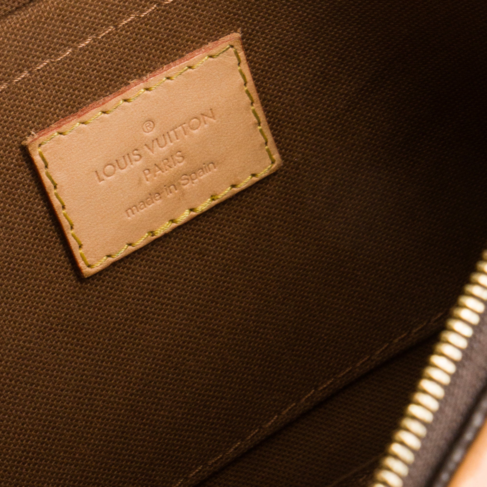 LOUIS VUITTON - Sac à bandoulière Multi Pochettes Accessoires Louis Vuitton en toile enduite monogrammée