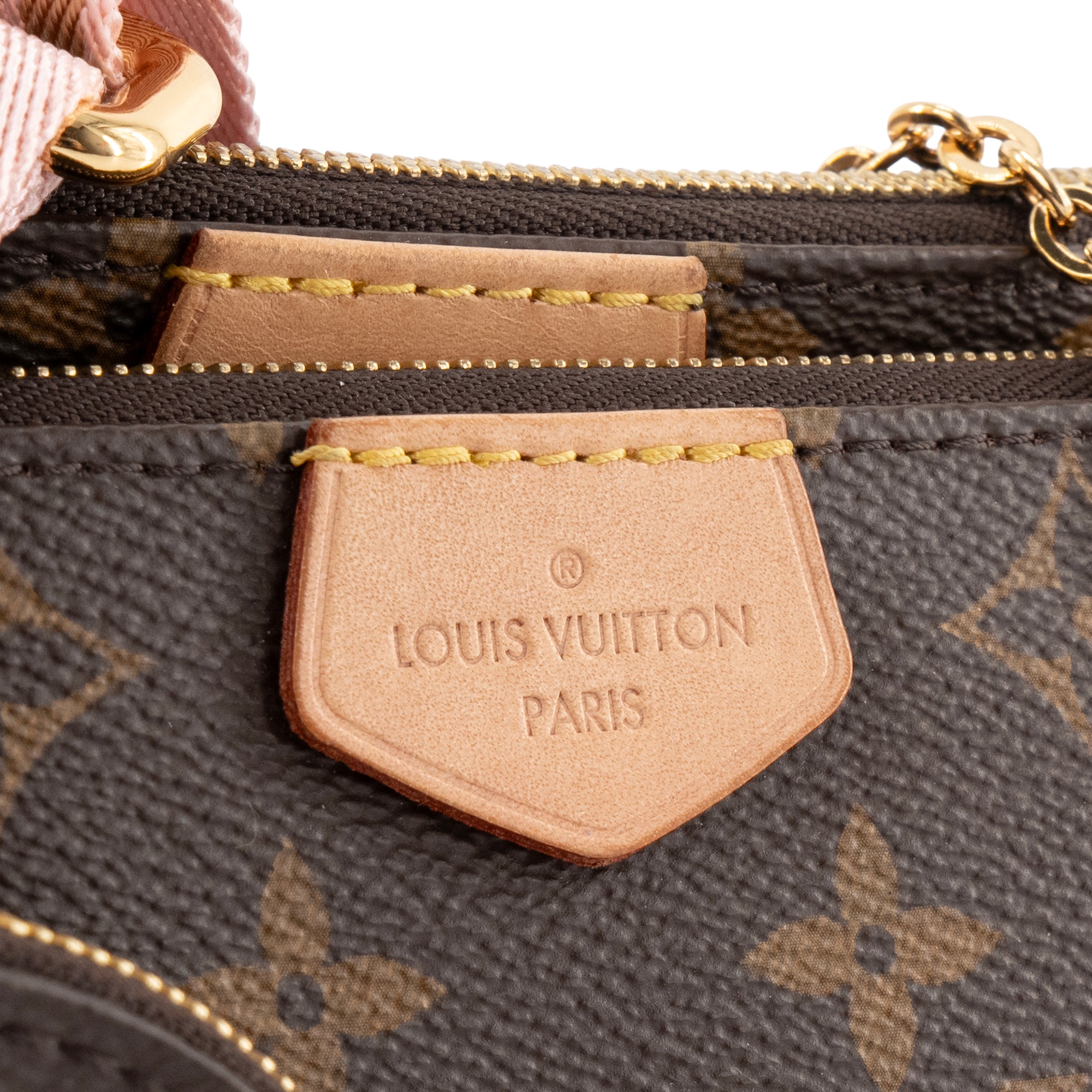 LOUIS VUITTON - Sac à bandoulière Multi pochettes Louis Vuitton en toile enduite monogrammée