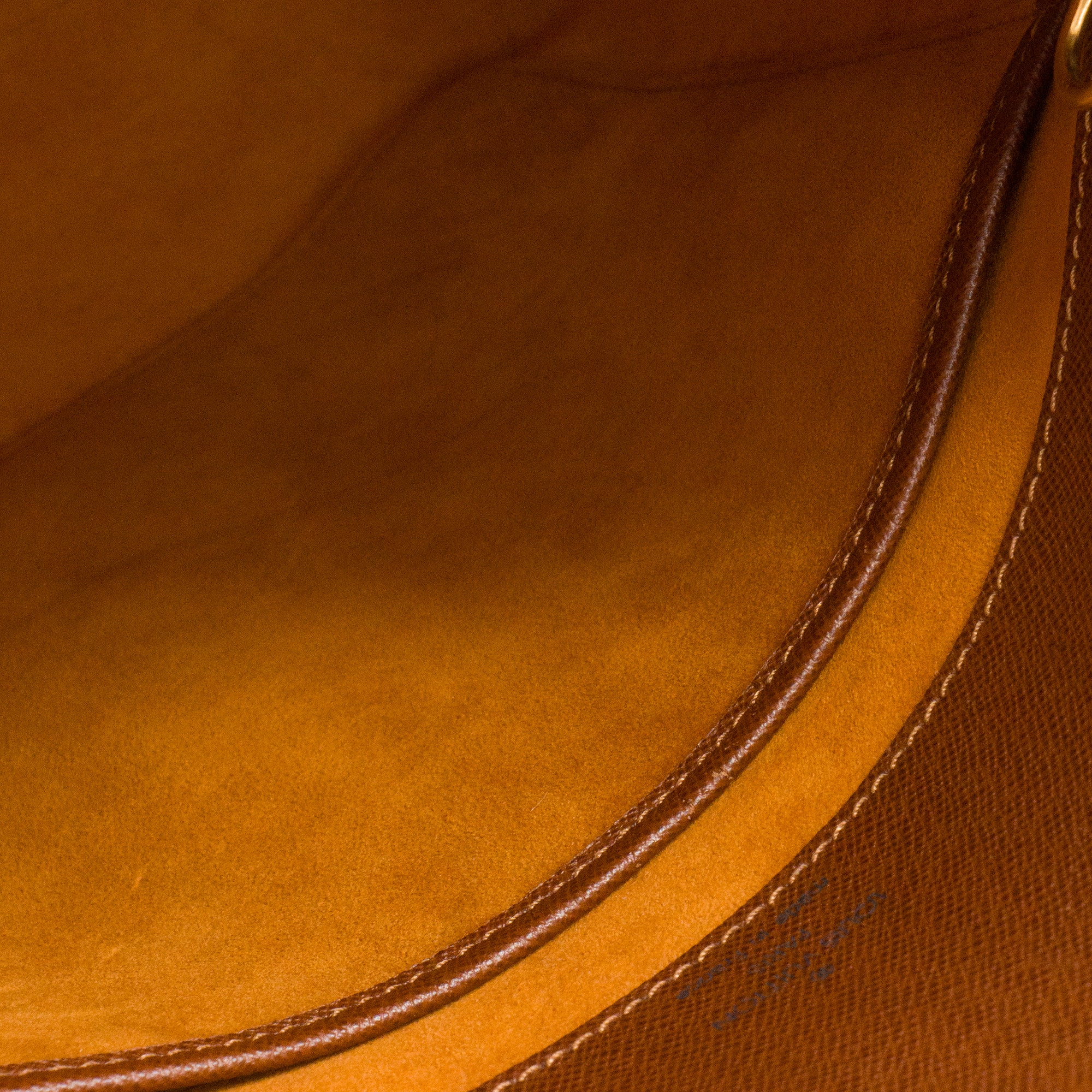 LOUIS VUITTON - Sac à bandoulière Musette GM Louis Vuitton en toile enduite monogrammée