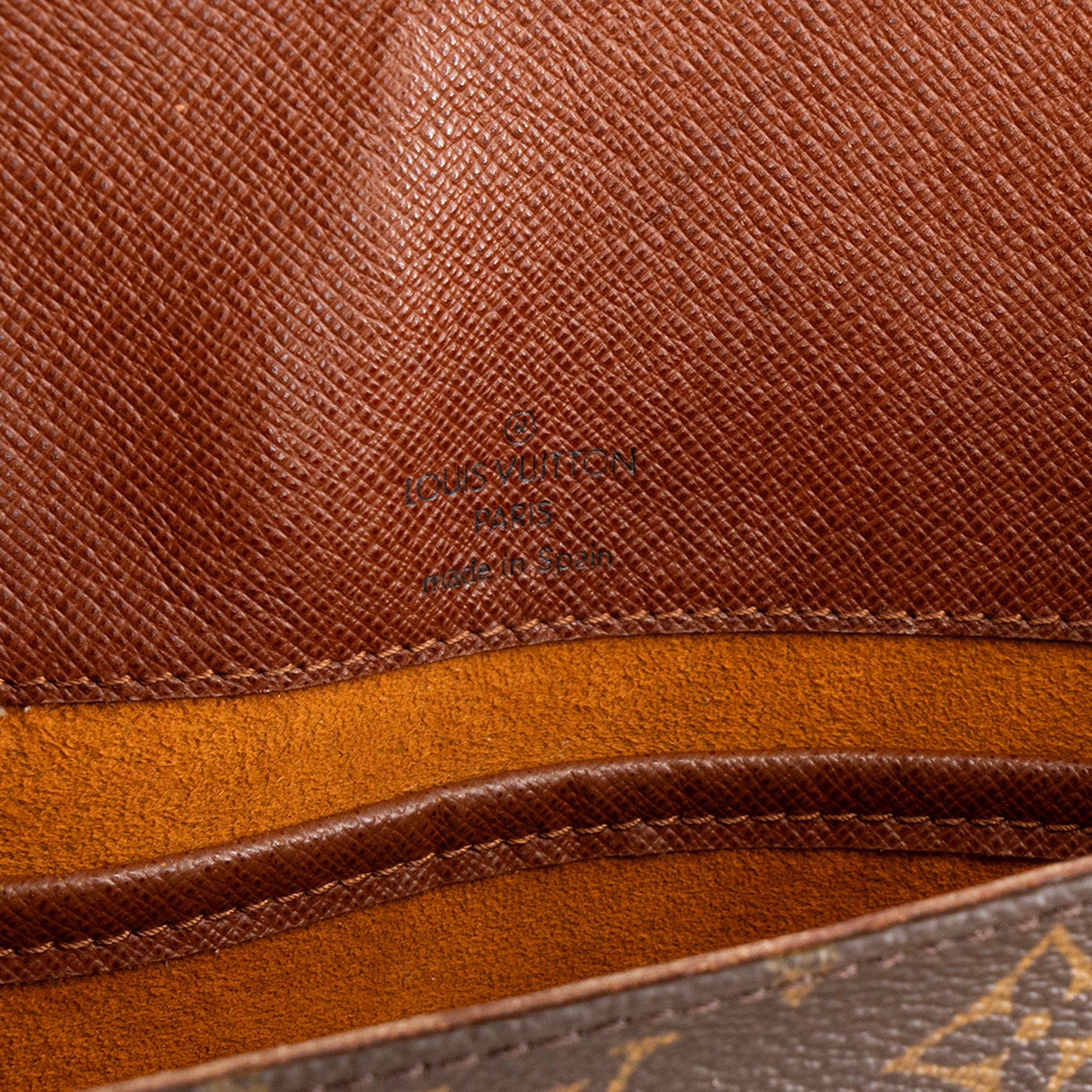 LOUIS VUITTON - Long monogrammed canvas messenger bag