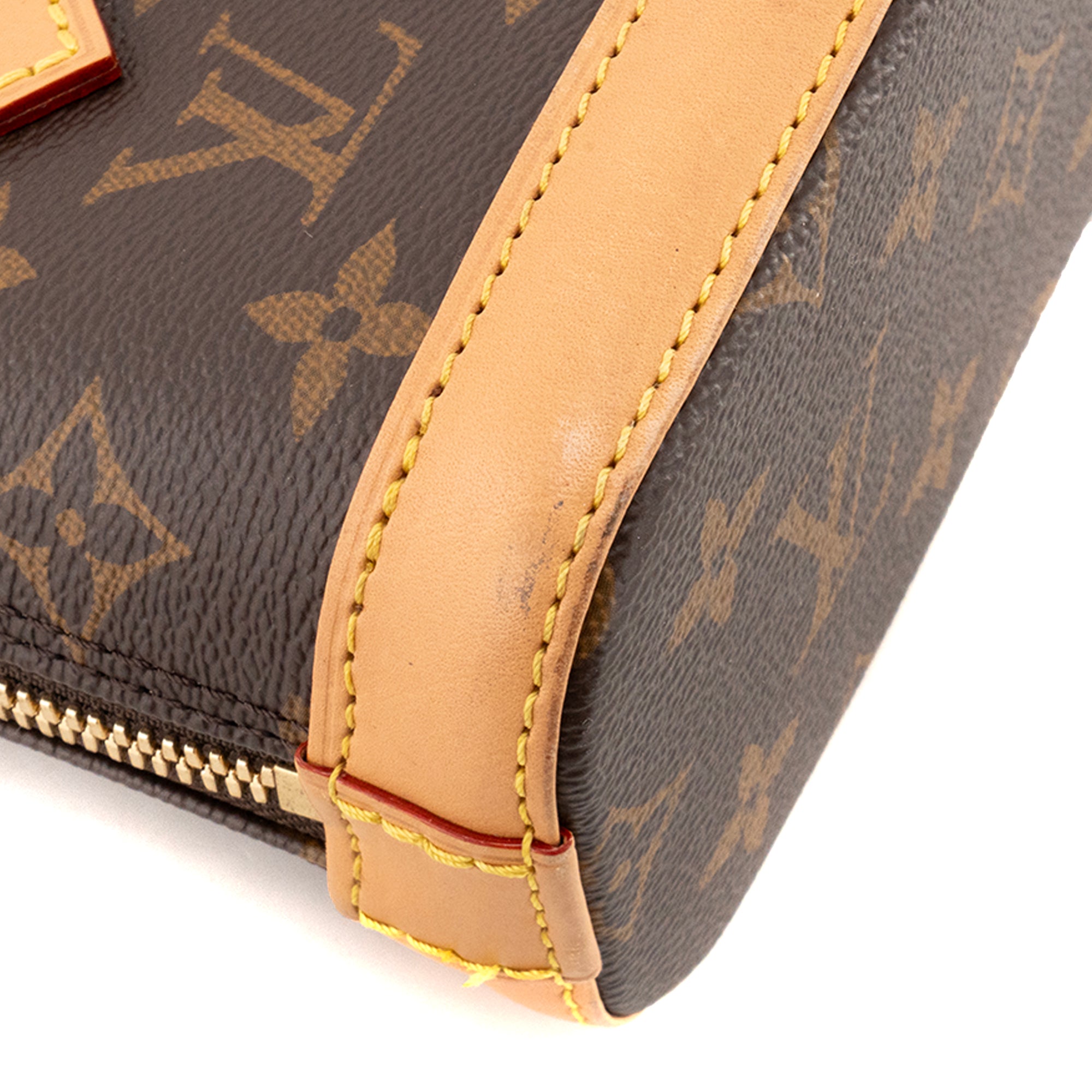LOUIS VUITTON - Sac à bandoulière Nano Alma Louis Vuitton en toile enduite monogrammée