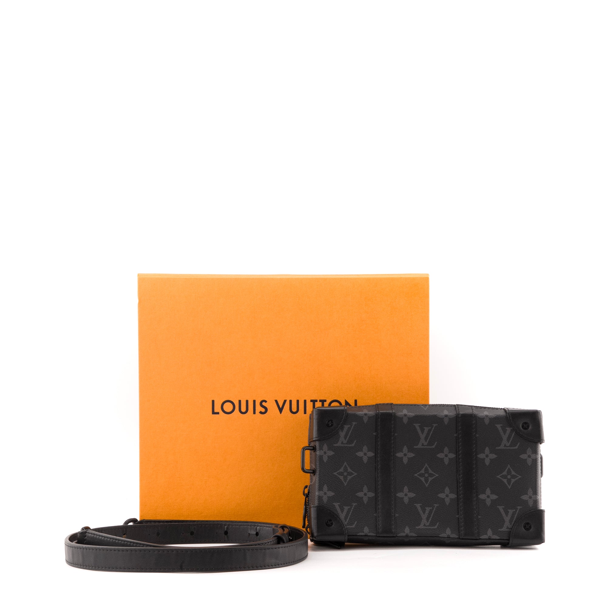 LOUIS VUITTON - Sac à bandoulière Soft Trunk Louis Vuitton en toile enduite monogrammée éclipse