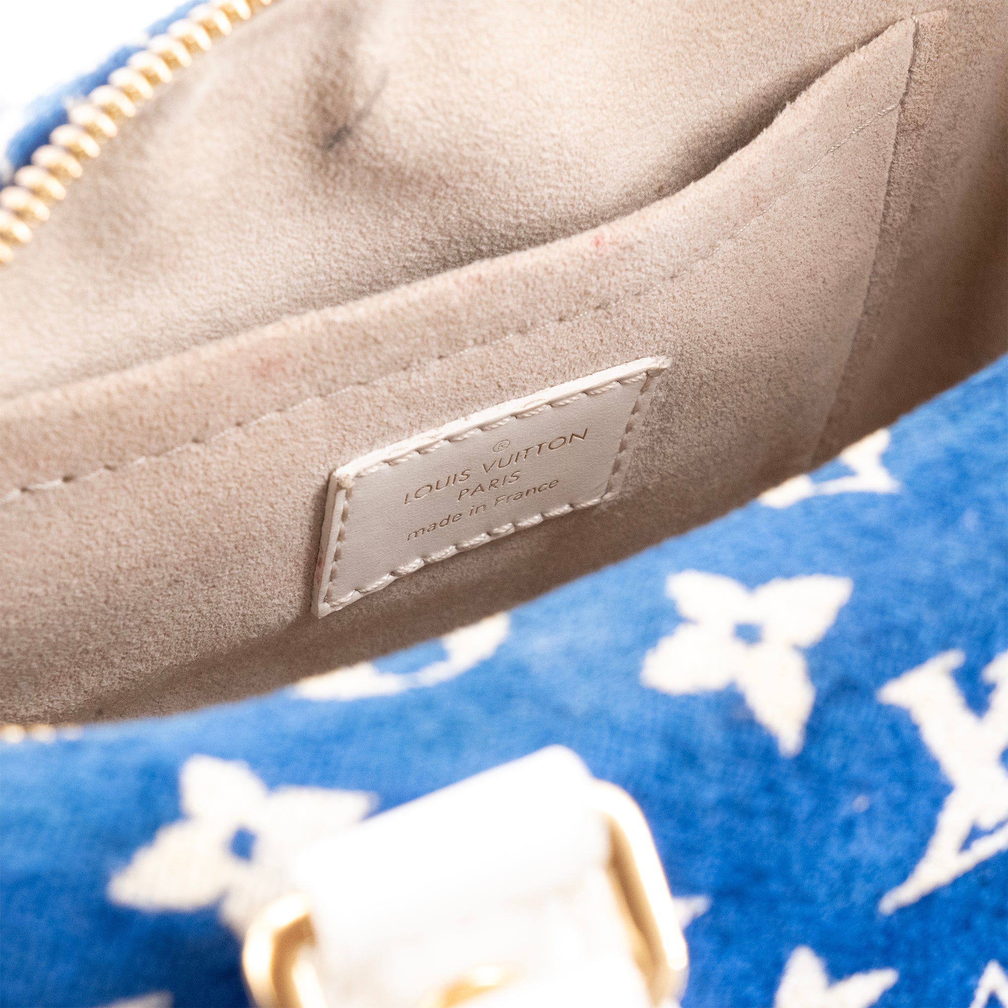 LOUIS VUITTON - Sac à bandoulière Speedy 20 Louis Vuitton en éponge bleue