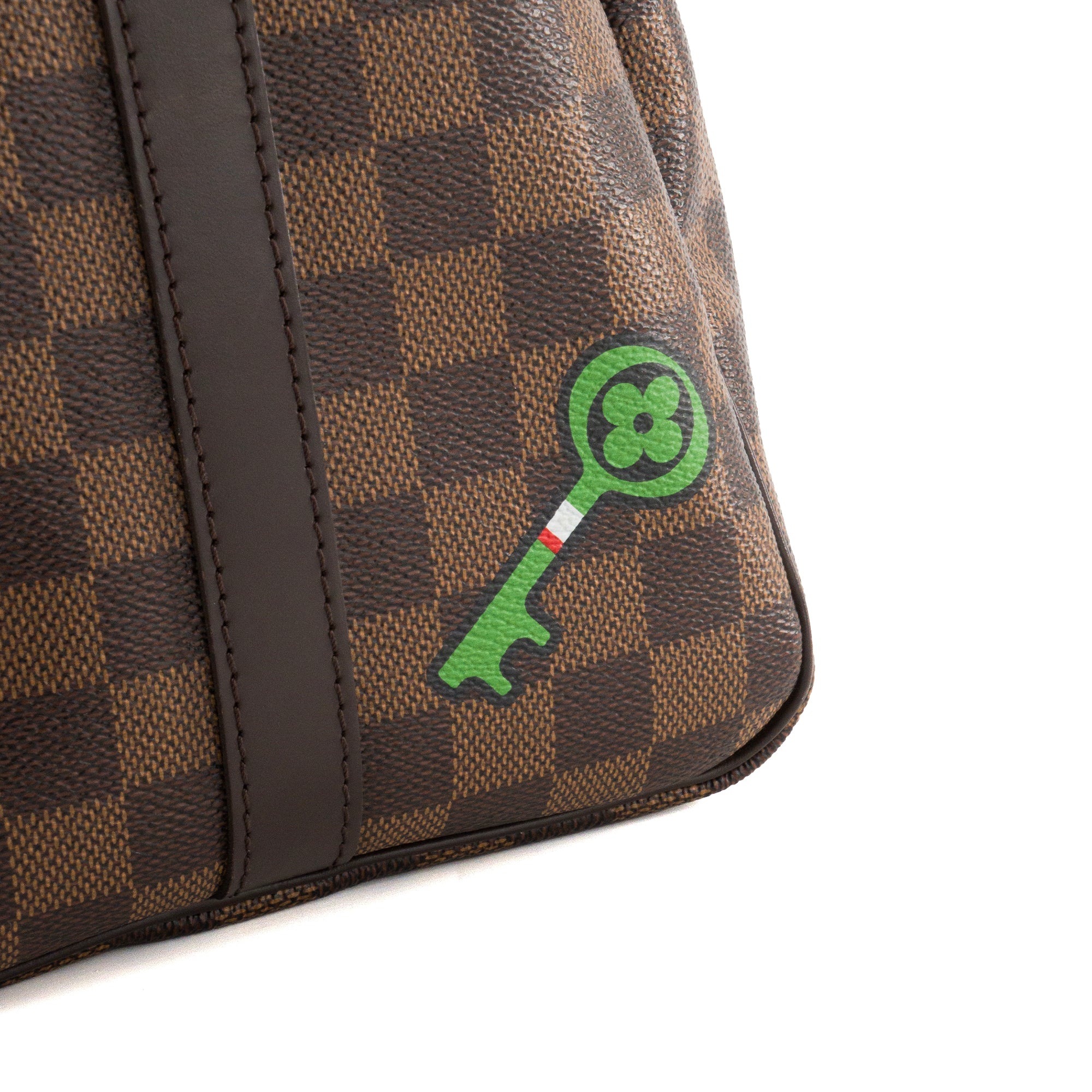 LOUIS VUITTON - Sac à bandoulière Speedy 30 Louis Vuitton édition limitée Patches en toile damier ébène