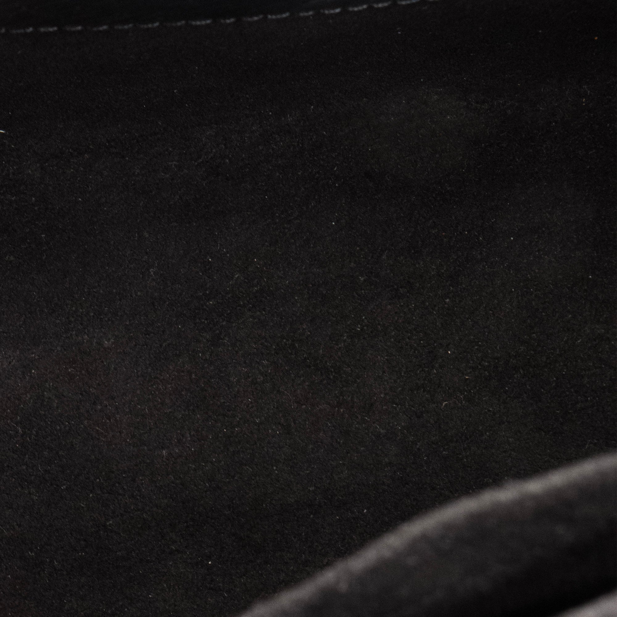 LOUIS VUITTON - Sac à bandoulière Twist MM Louis Vuitton en cuir épi bleu marine