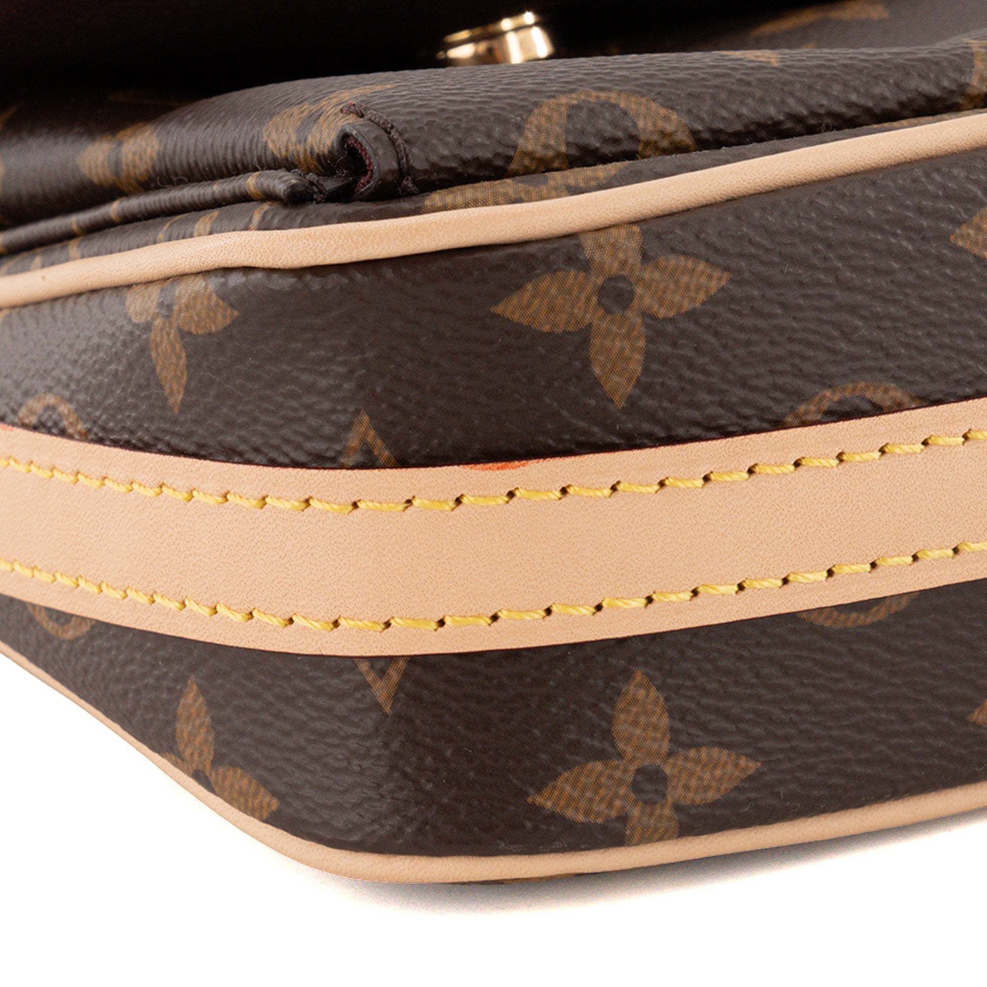 LOUIS VUITTON - Sac à bandoulière Vivacité Louis Vuitton en toile enduite monogrammée