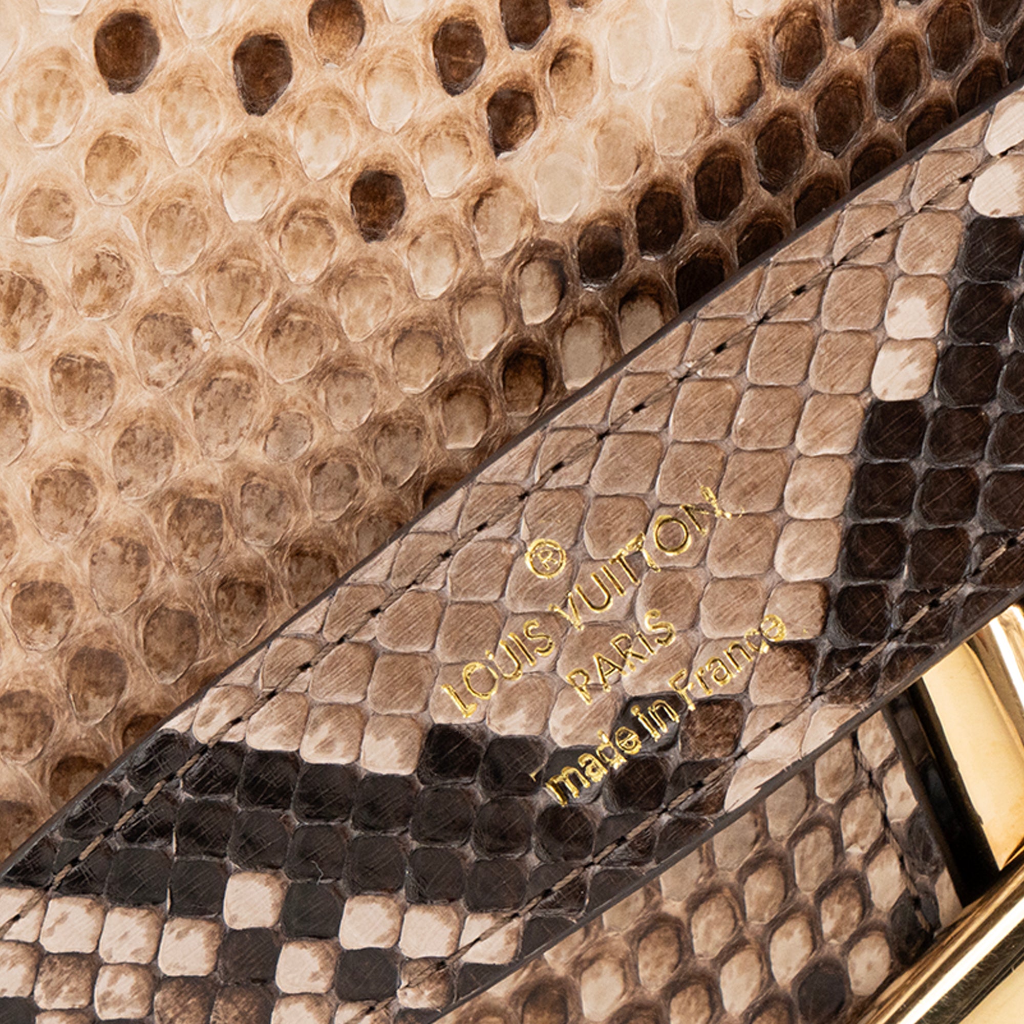 LOUIS VUITTON - Sac à bandoulière Wallet On Chain Twist Louis Vuitton en cuir exotique python marron