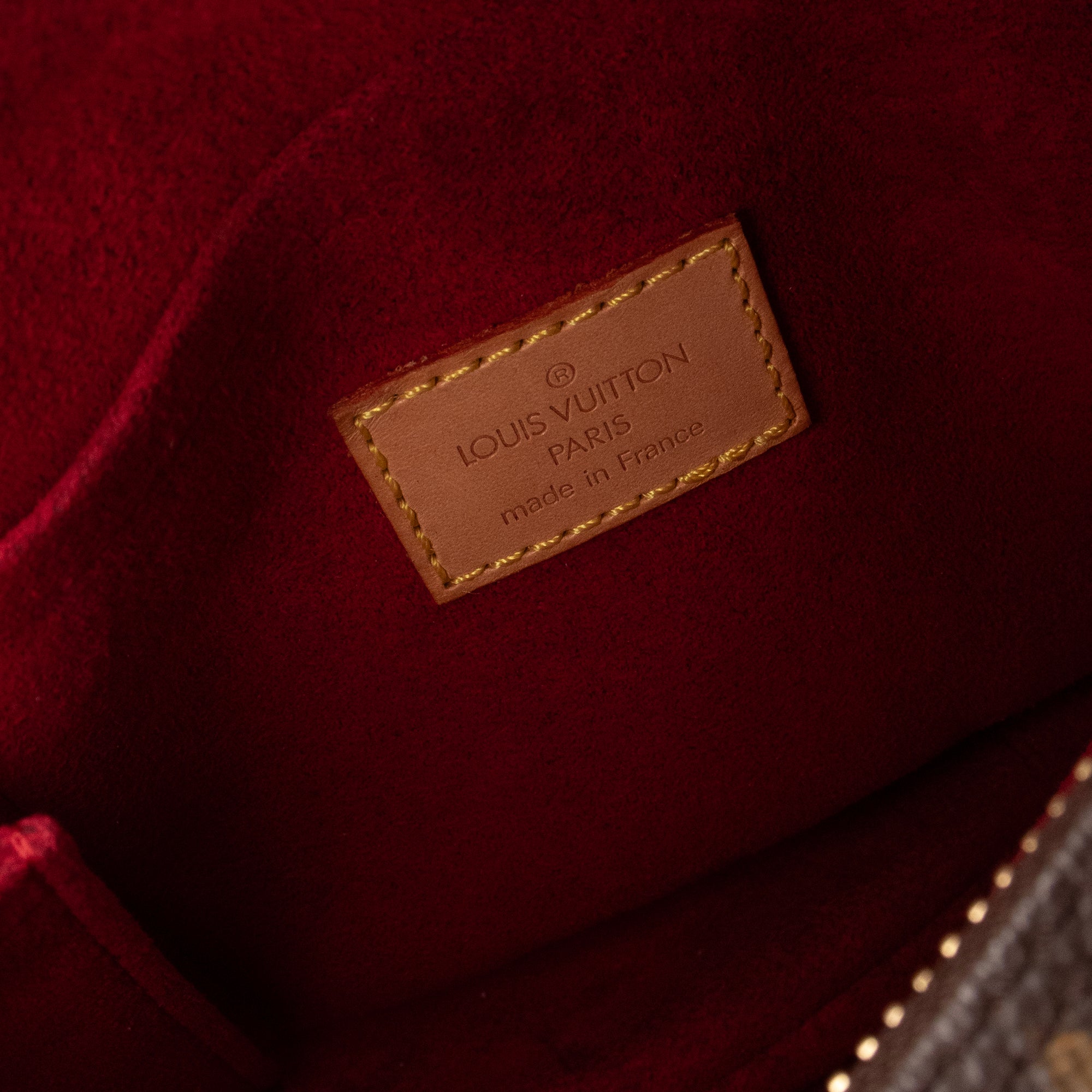 LOUIS VUITTON - Sac à épaule Croissant Louis Vuitton en toile enduite monogrammée vintage