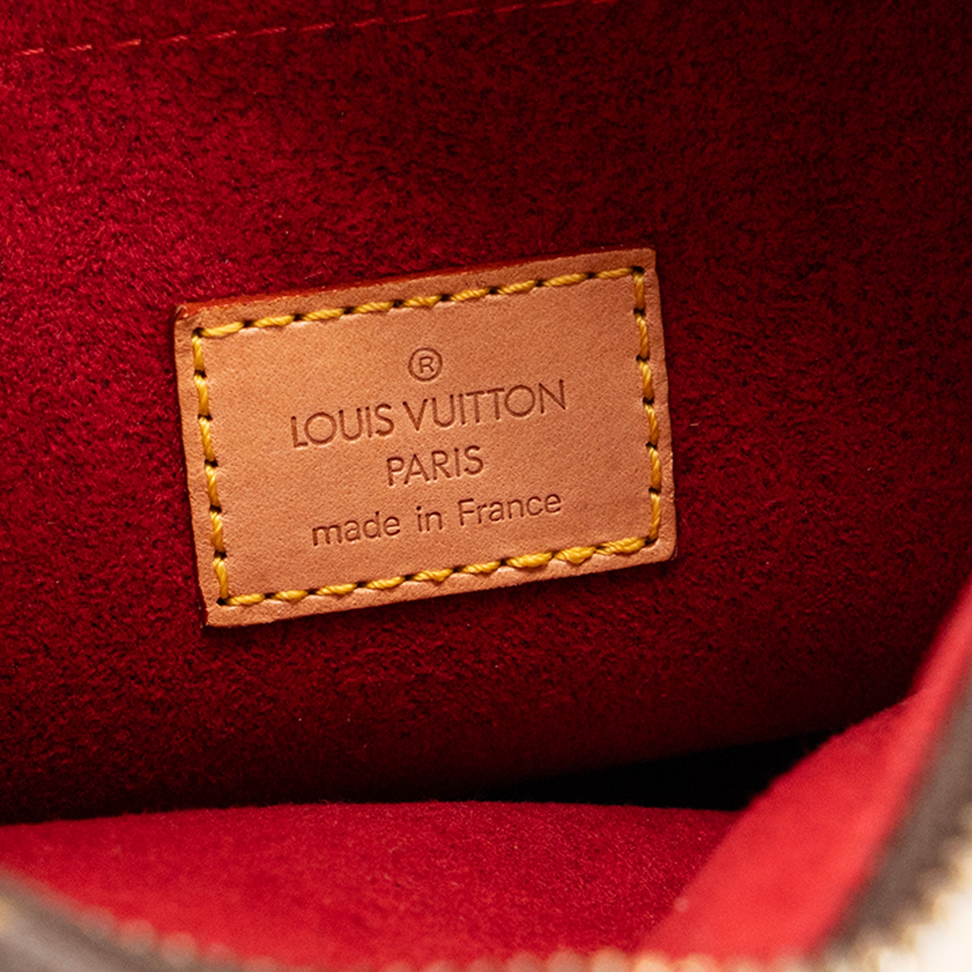 LOUIS VUITTON - Sac à épaule Croissant MM Louis Vuitton en toile enduite monogrammée