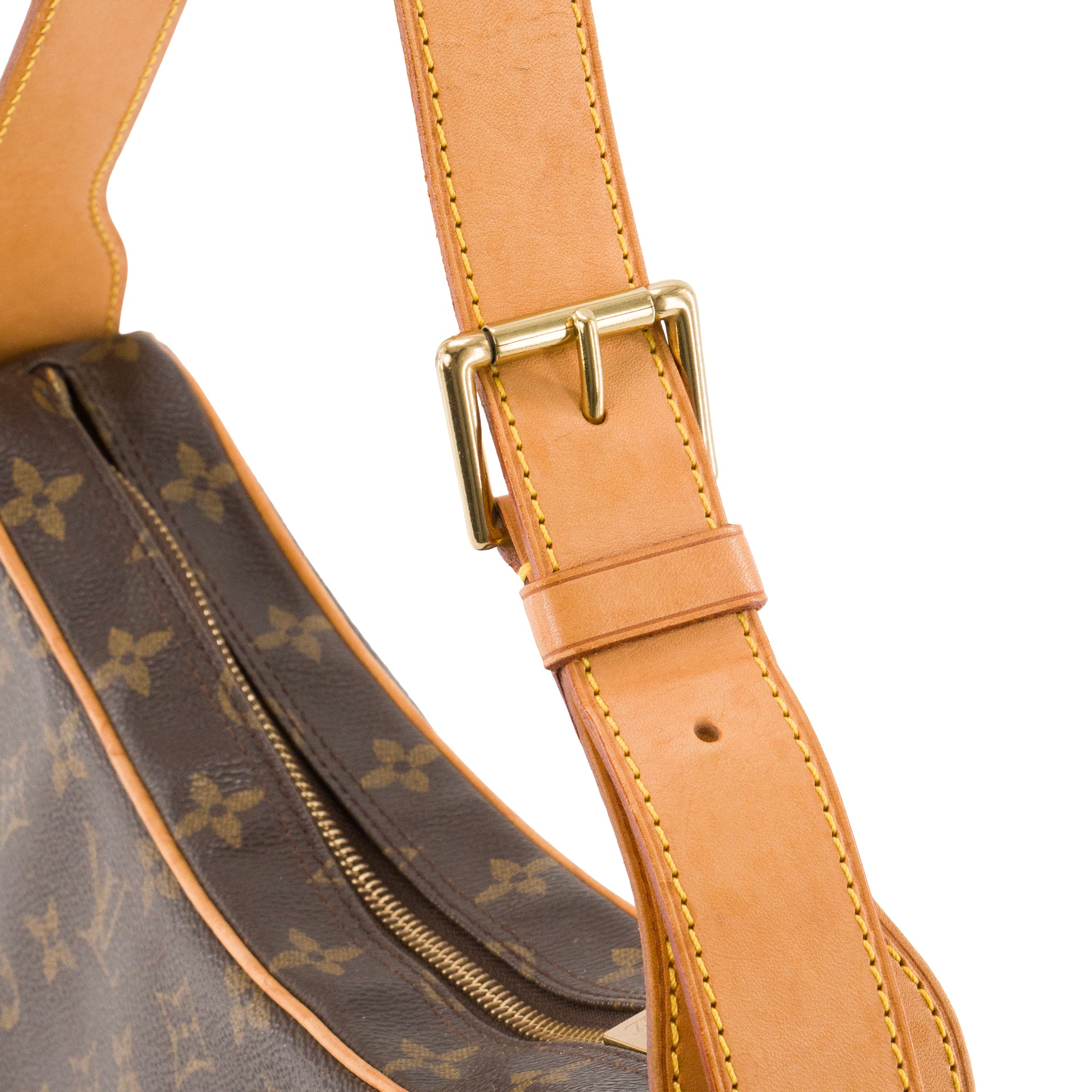 LOUIS VUITTON - Sac à épaule Croissant MM Louis Vuitton en toile enduite monogrammée